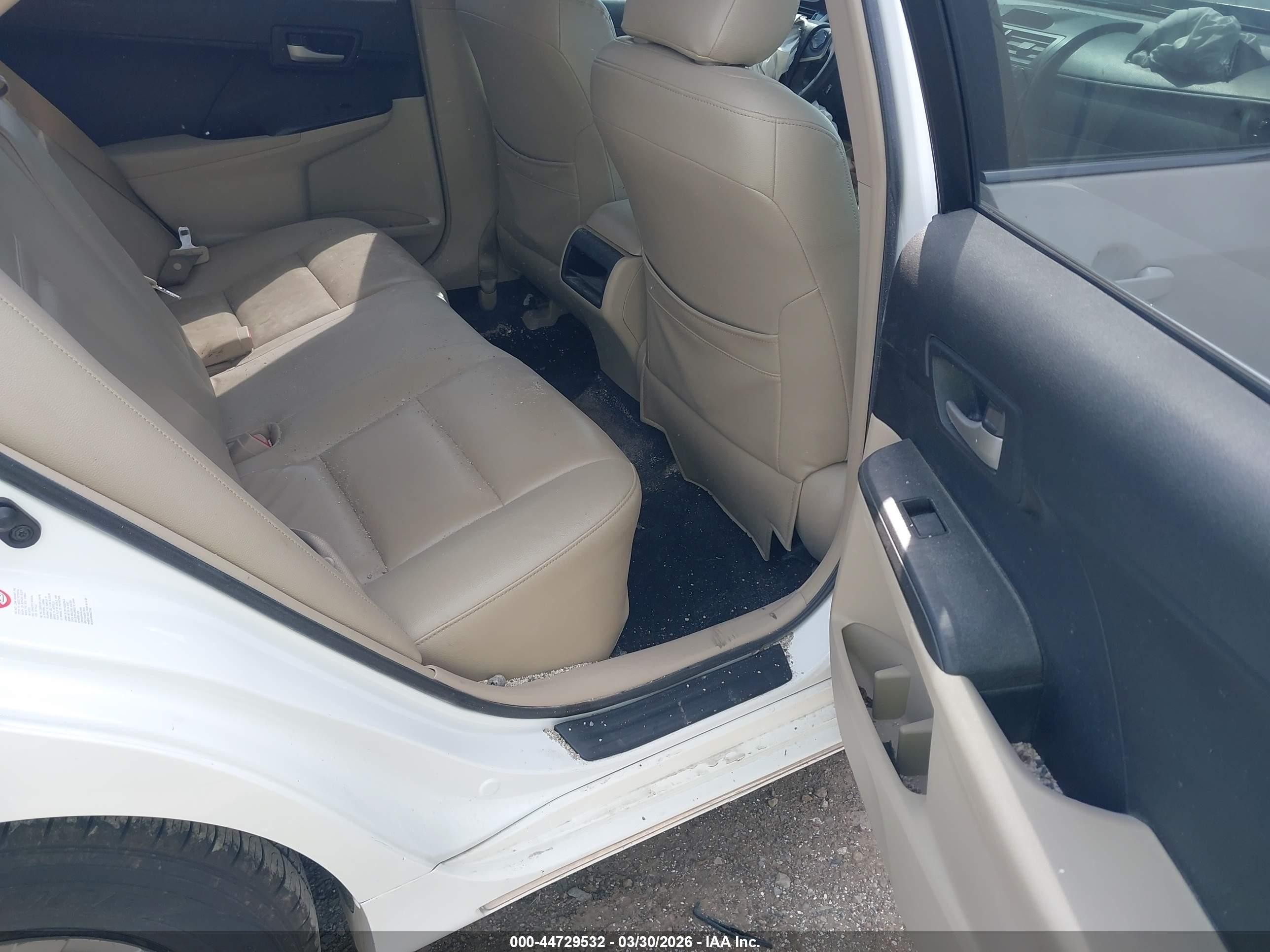2013 Toyota Camry Le White vin: 4T4BF1FK9DR291328