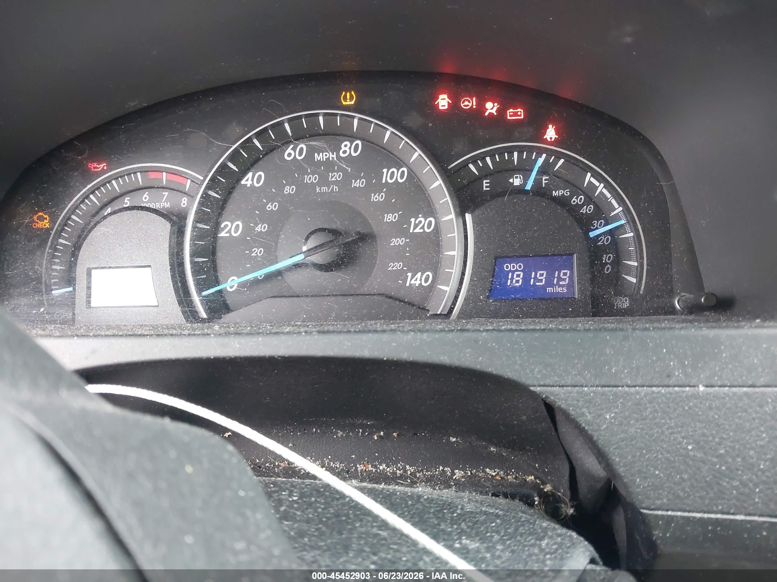2013 Toyota Camry Le Silver vin: 4T4BF1FK9DR296643