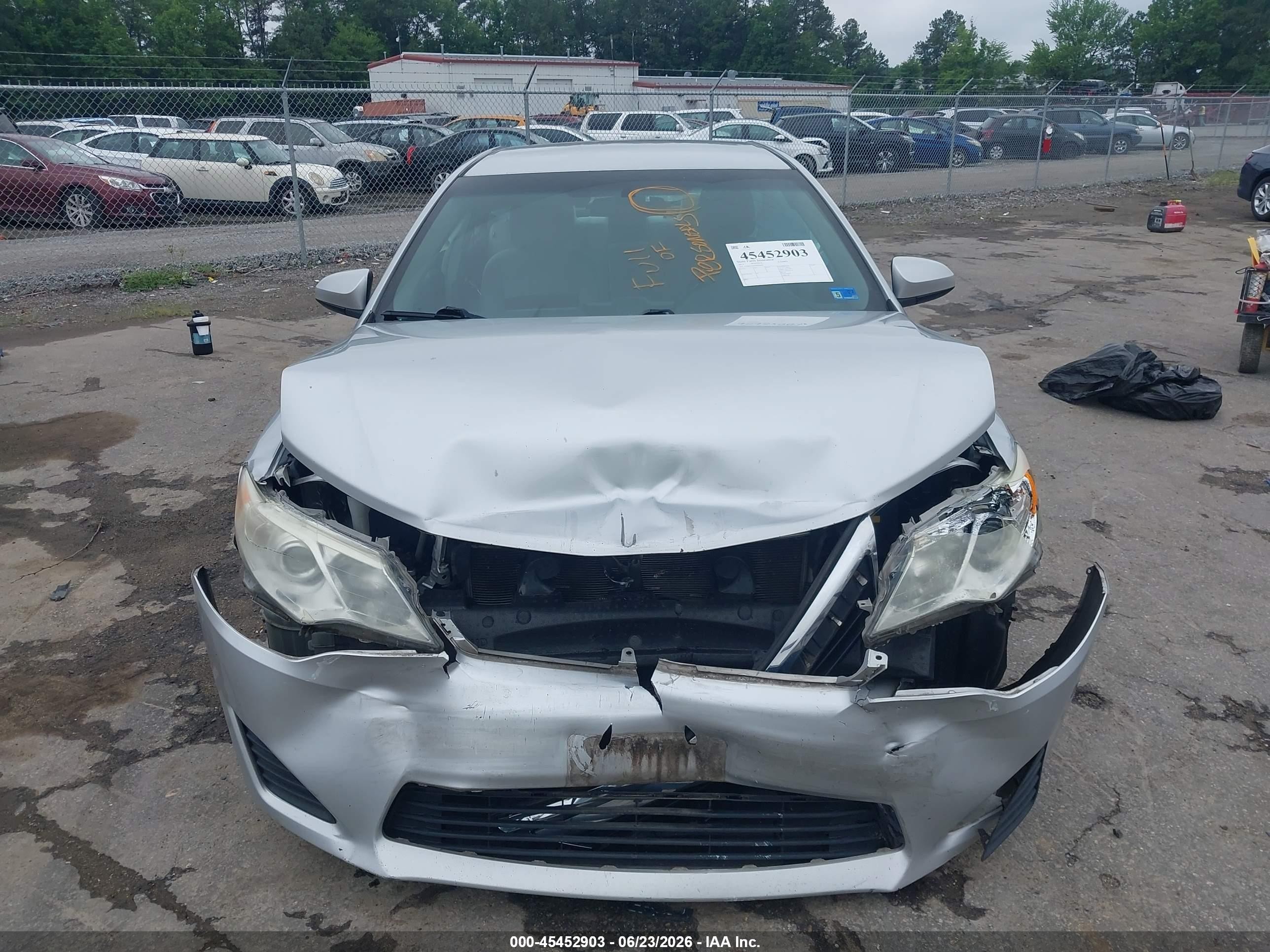 2013 Toyota Camry Le Silver vin: 4T4BF1FK9DR296643