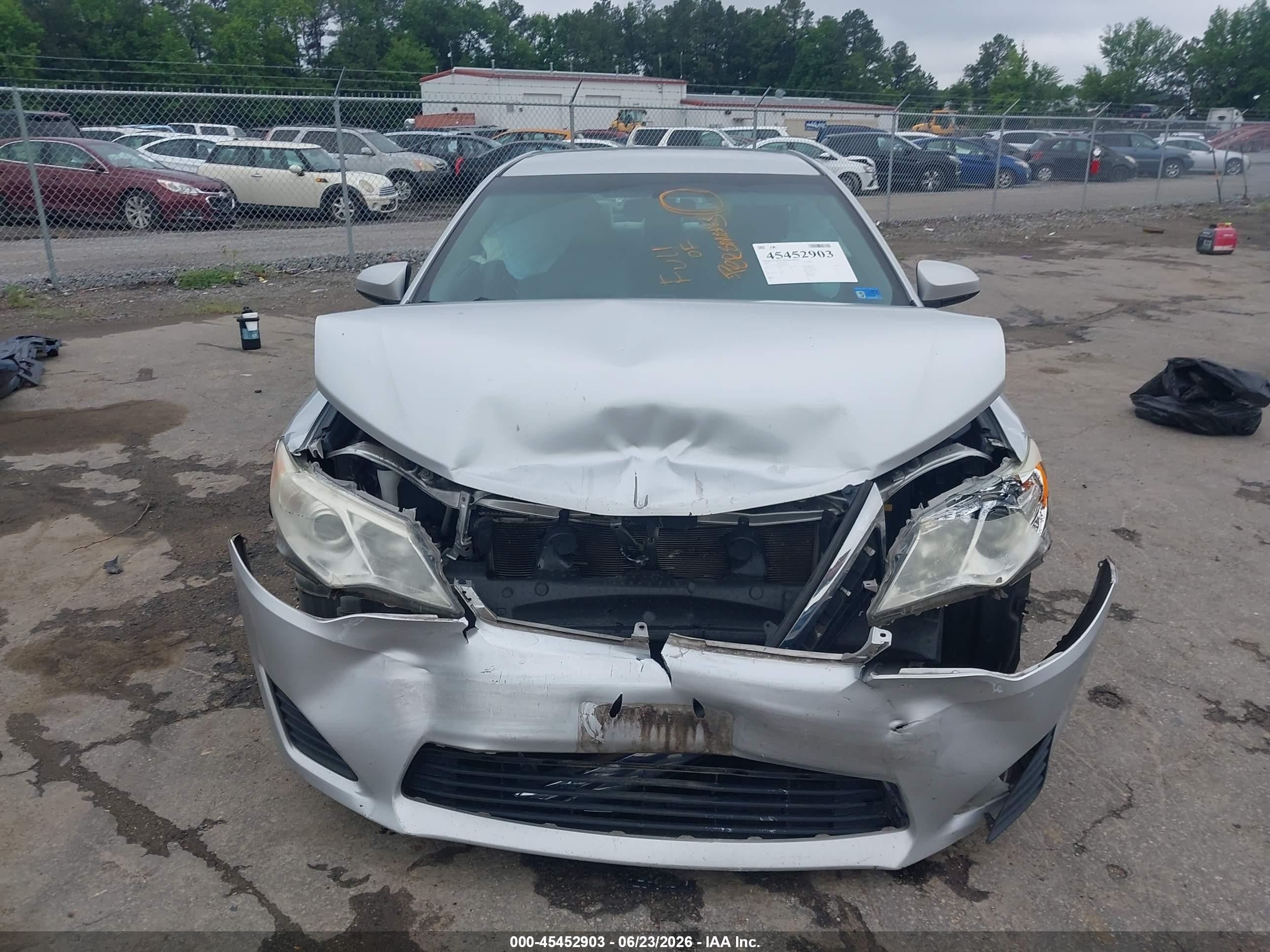 2013 Toyota Camry Le Silver vin: 4T4BF1FK9DR296643
