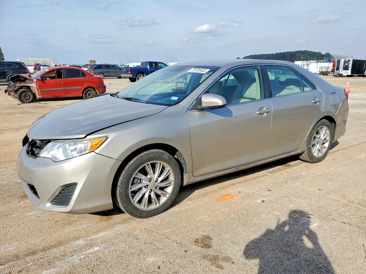 2013 Toyota Camry L Silver vin: 4T4BF1FK9DR309083