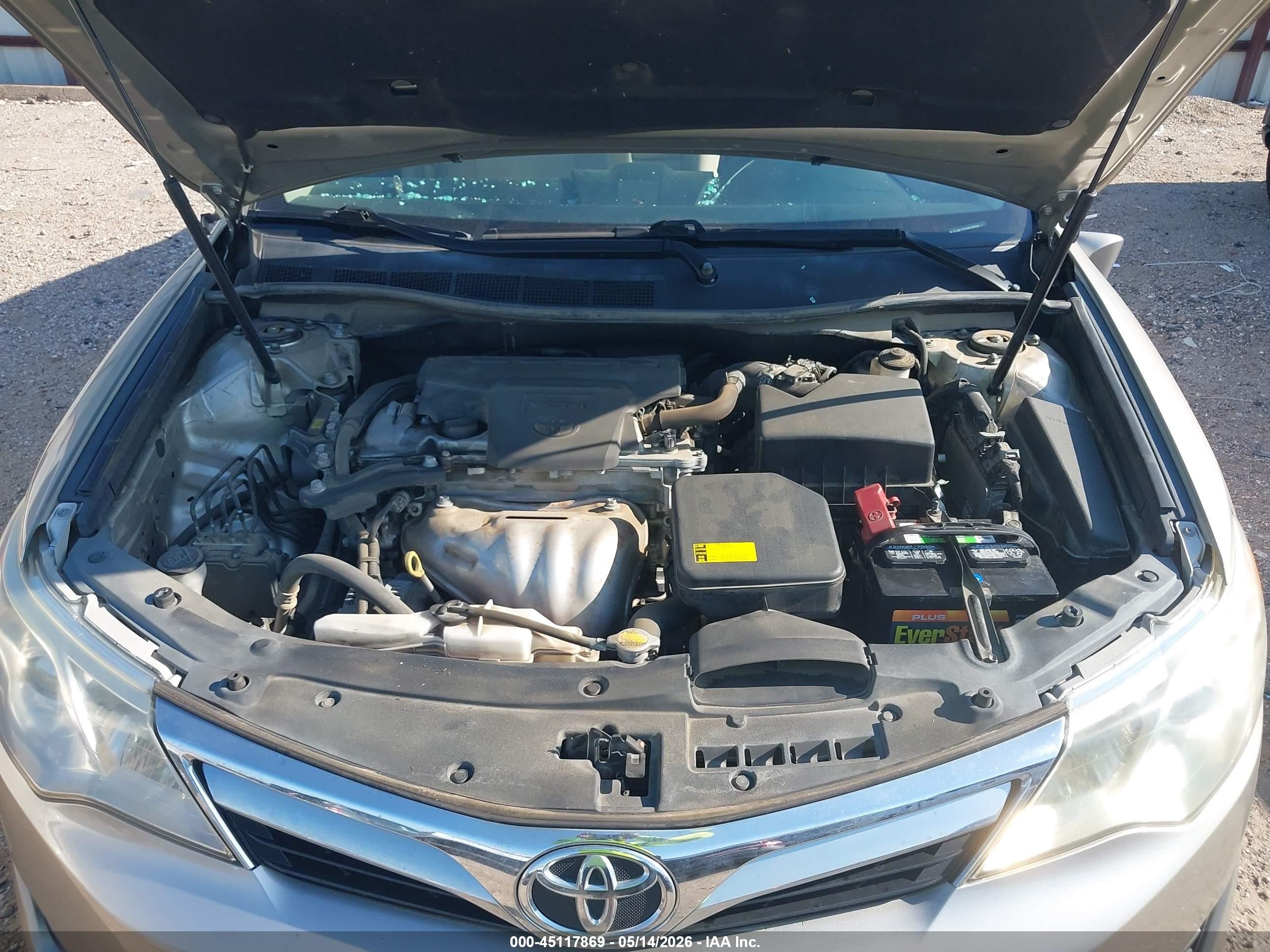 2013 Toyota Camry Le Gray vin: 4T4BF1FK9DR320925