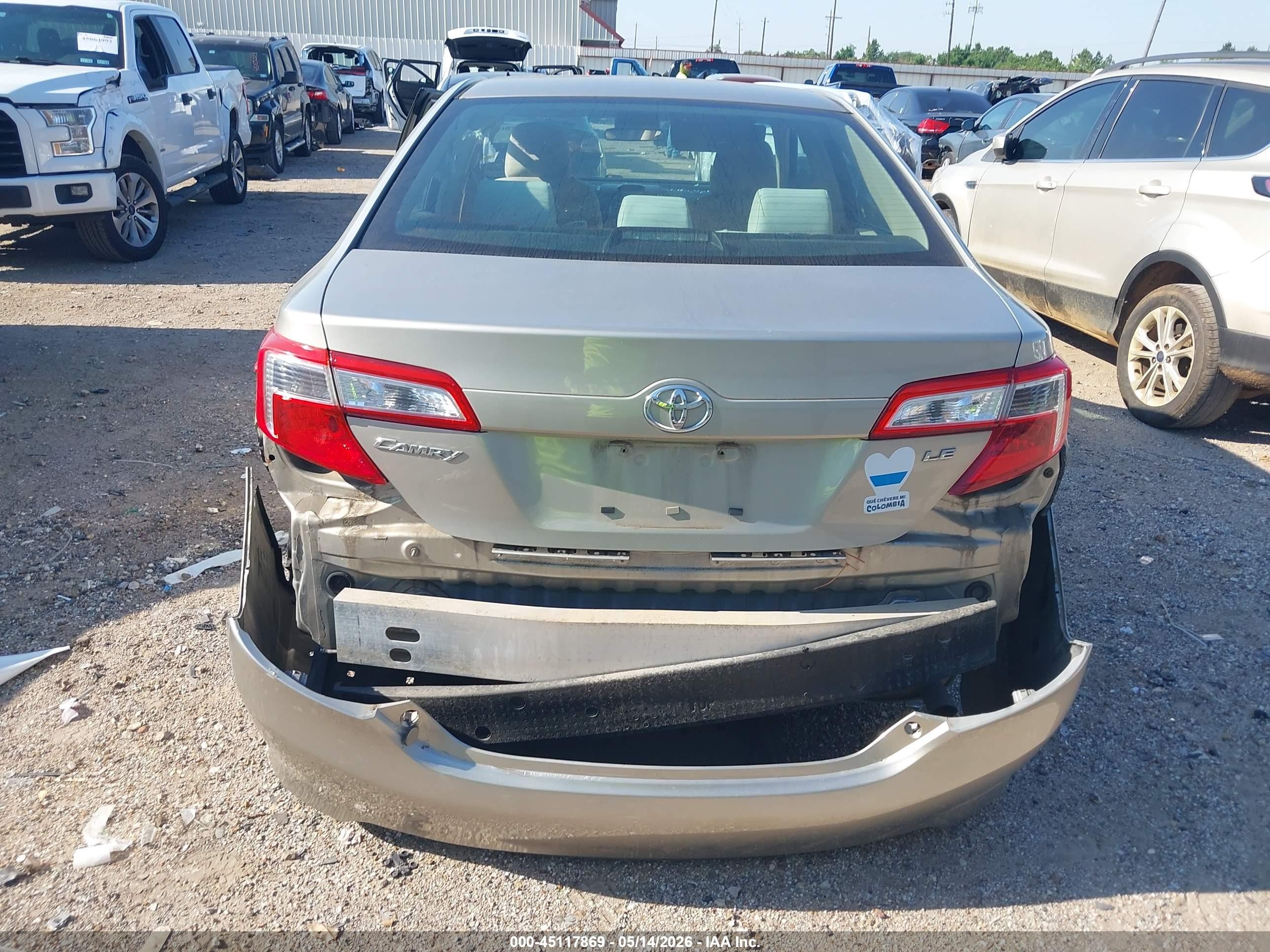 2013 Toyota Camry Le Gray vin: 4T4BF1FK9DR320925