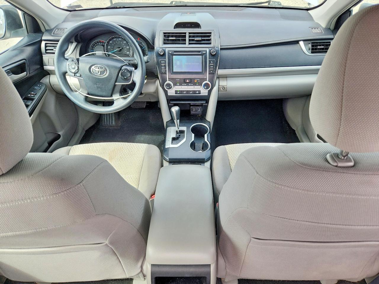 2013 Toyota Camry Le Silver vin: 4T4BF1FK9DR329236