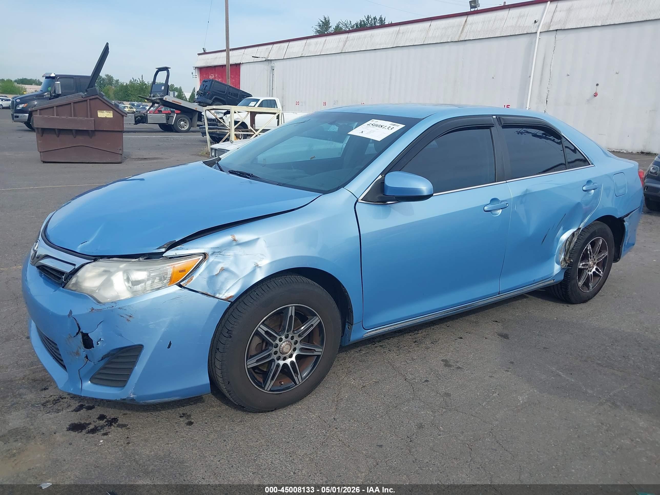 2013 Toyota Camry Le Light Blue vin: 4T4BF1FK9DR329317
