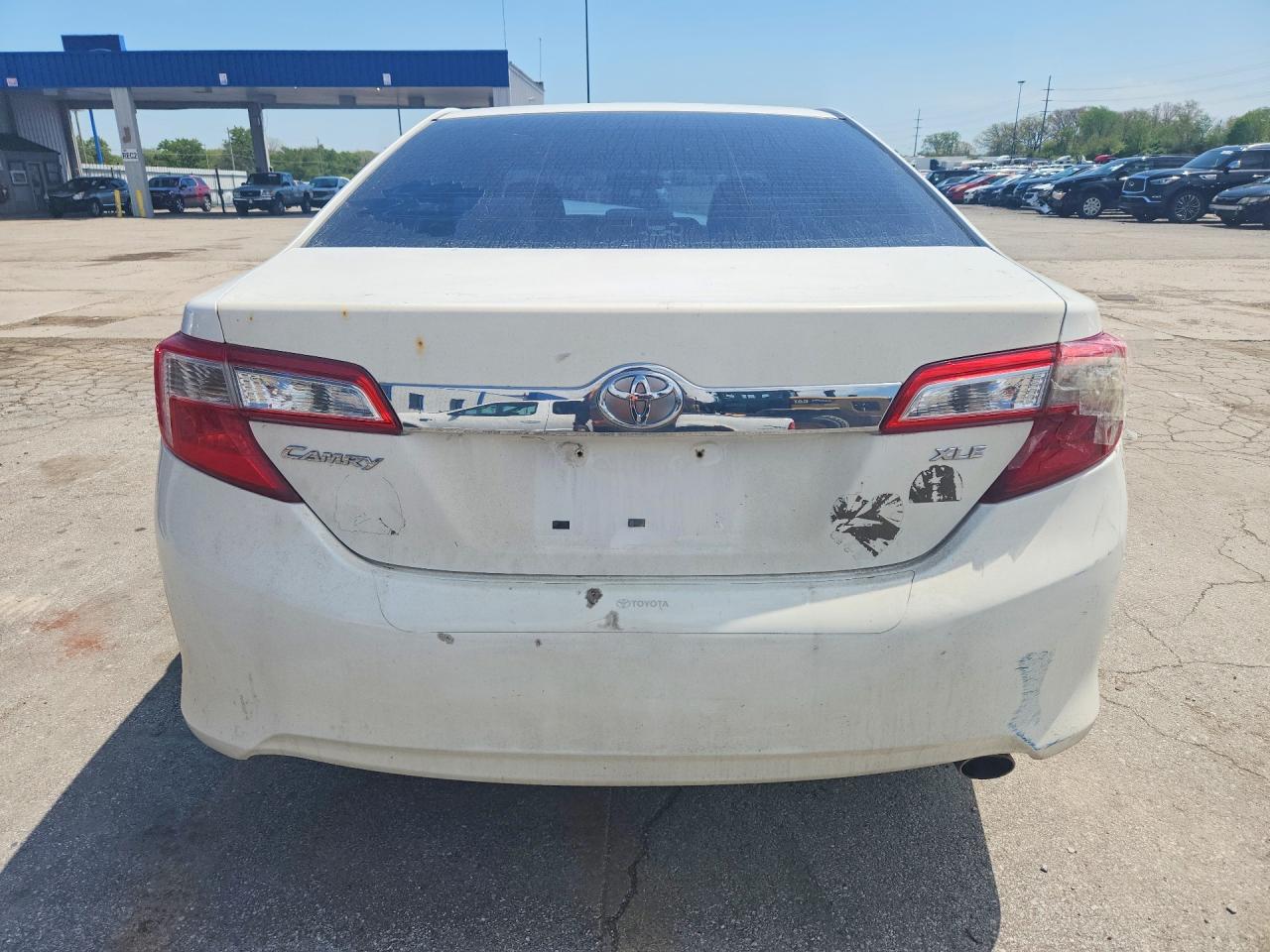 2014 Toyota Camry Xle White vin: 4T4BF1FK9ER345101