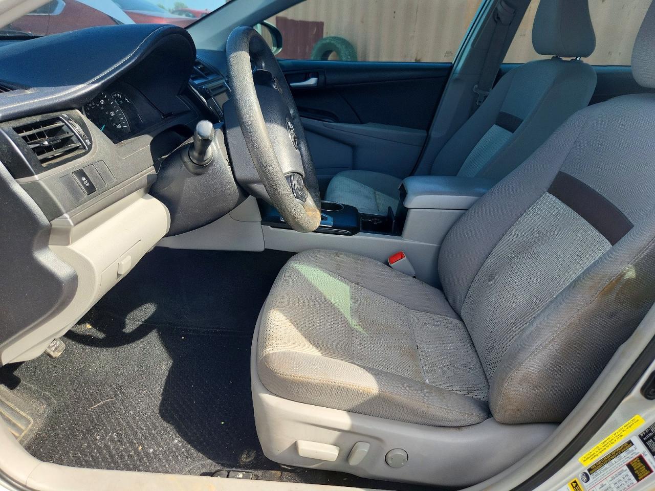 2014 Toyota Camry Le Silver vin: 4T4BF1FK9ER360262