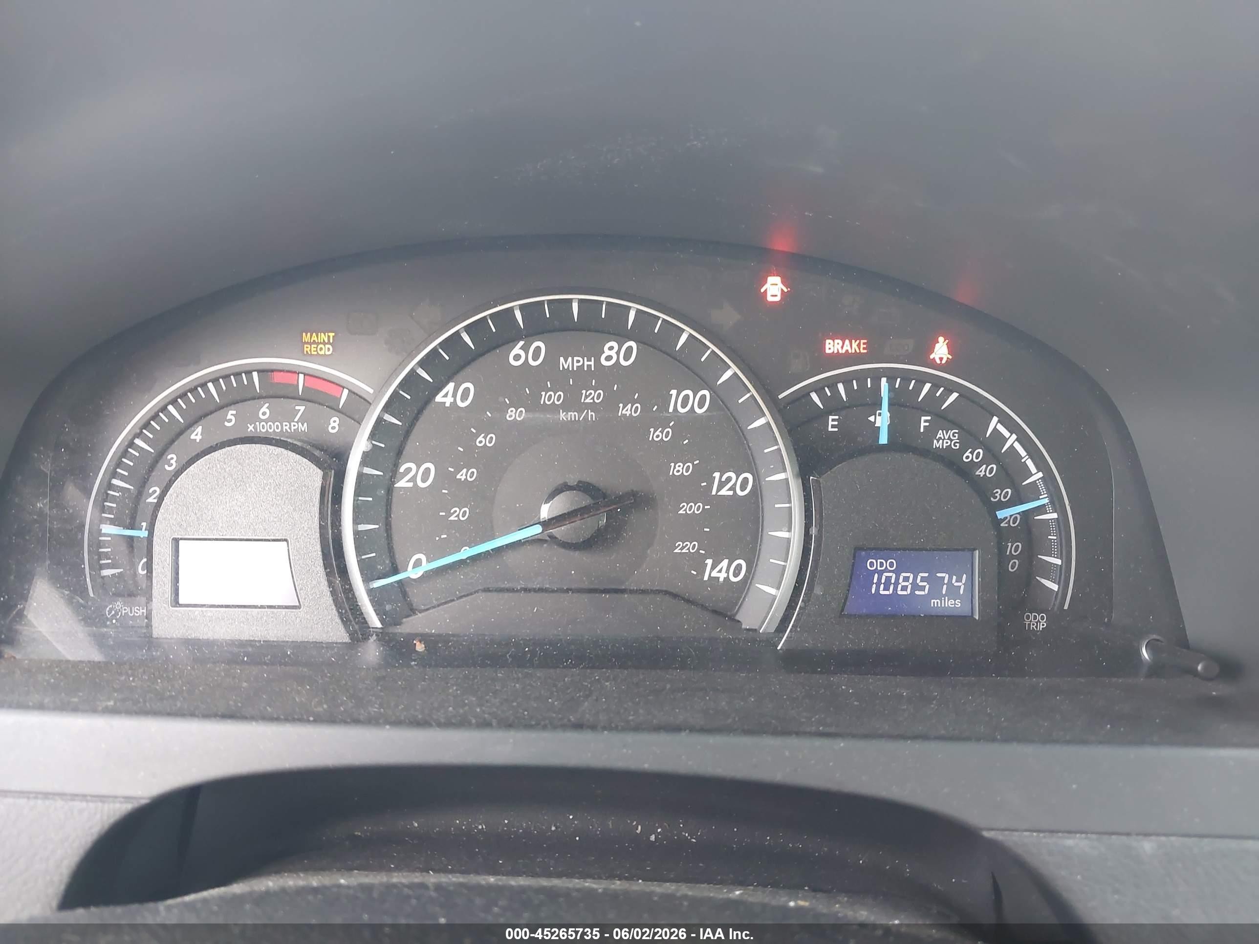 2014 Toyota Camry Le Green vin: 4T4BF1FK9ER371715