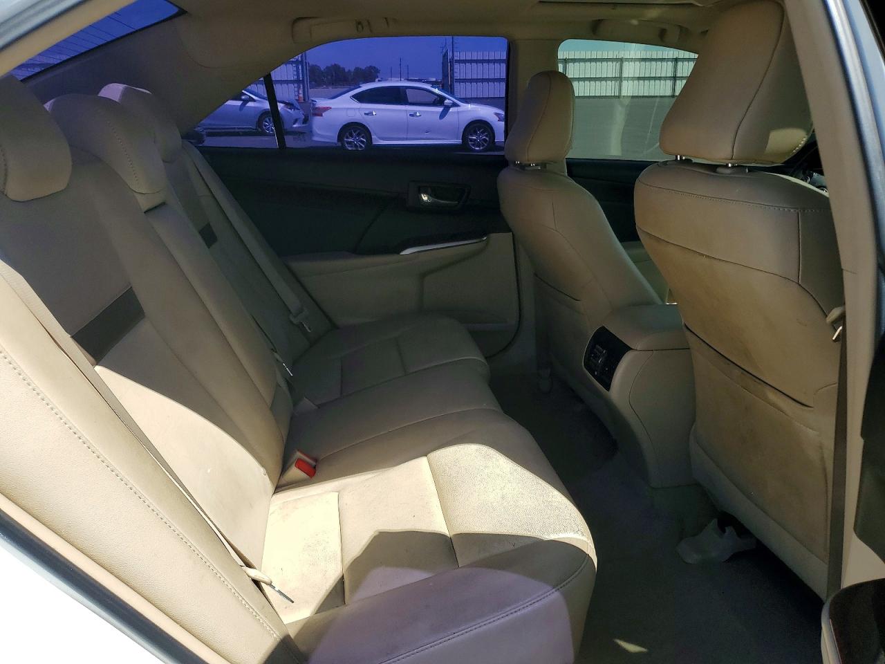2014 Toyota Camry Xle White vin: 4T4BF1FK9ER371956