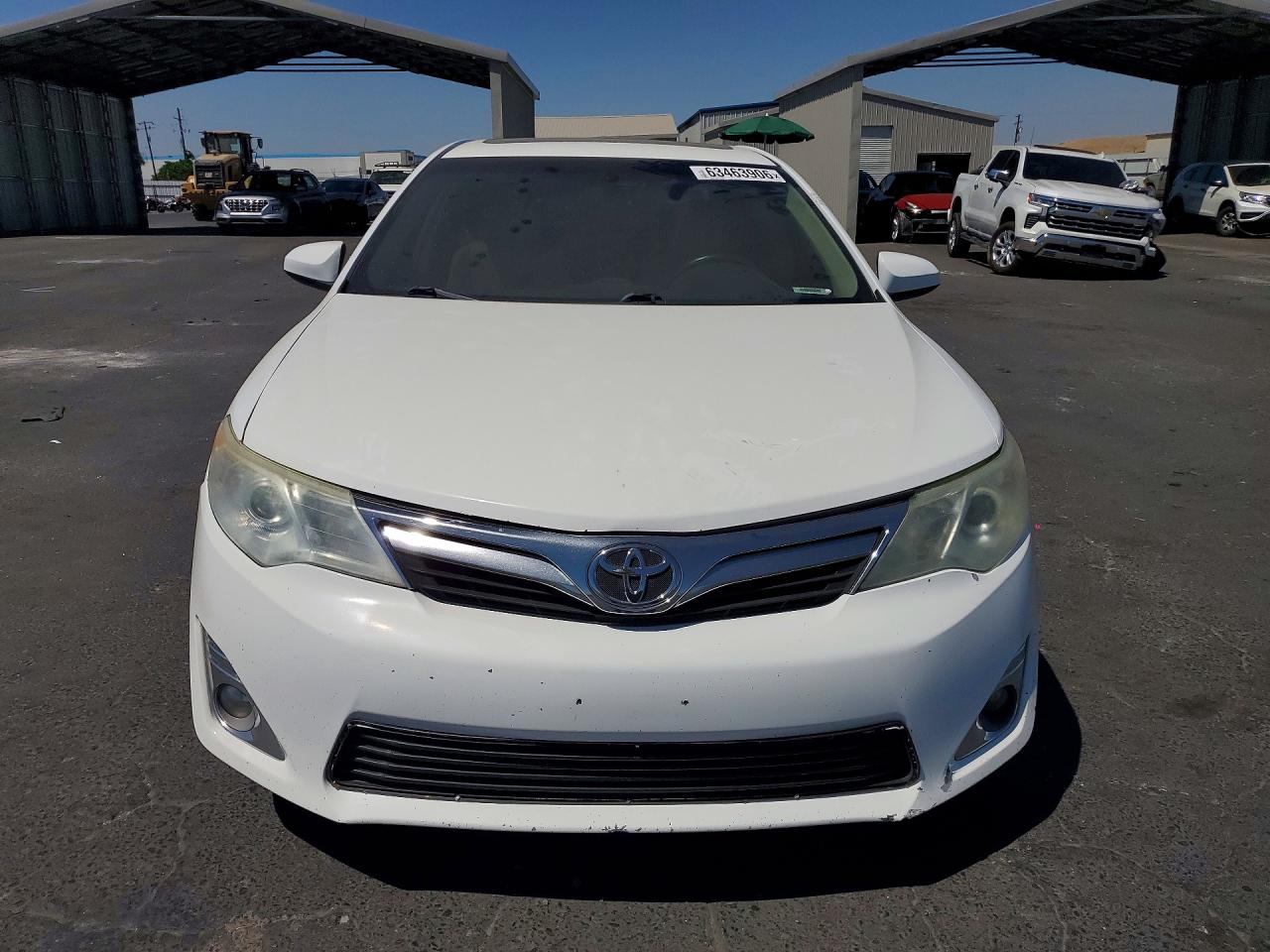 2014 Toyota Camry Xle White vin: 4T4BF1FK9ER371956