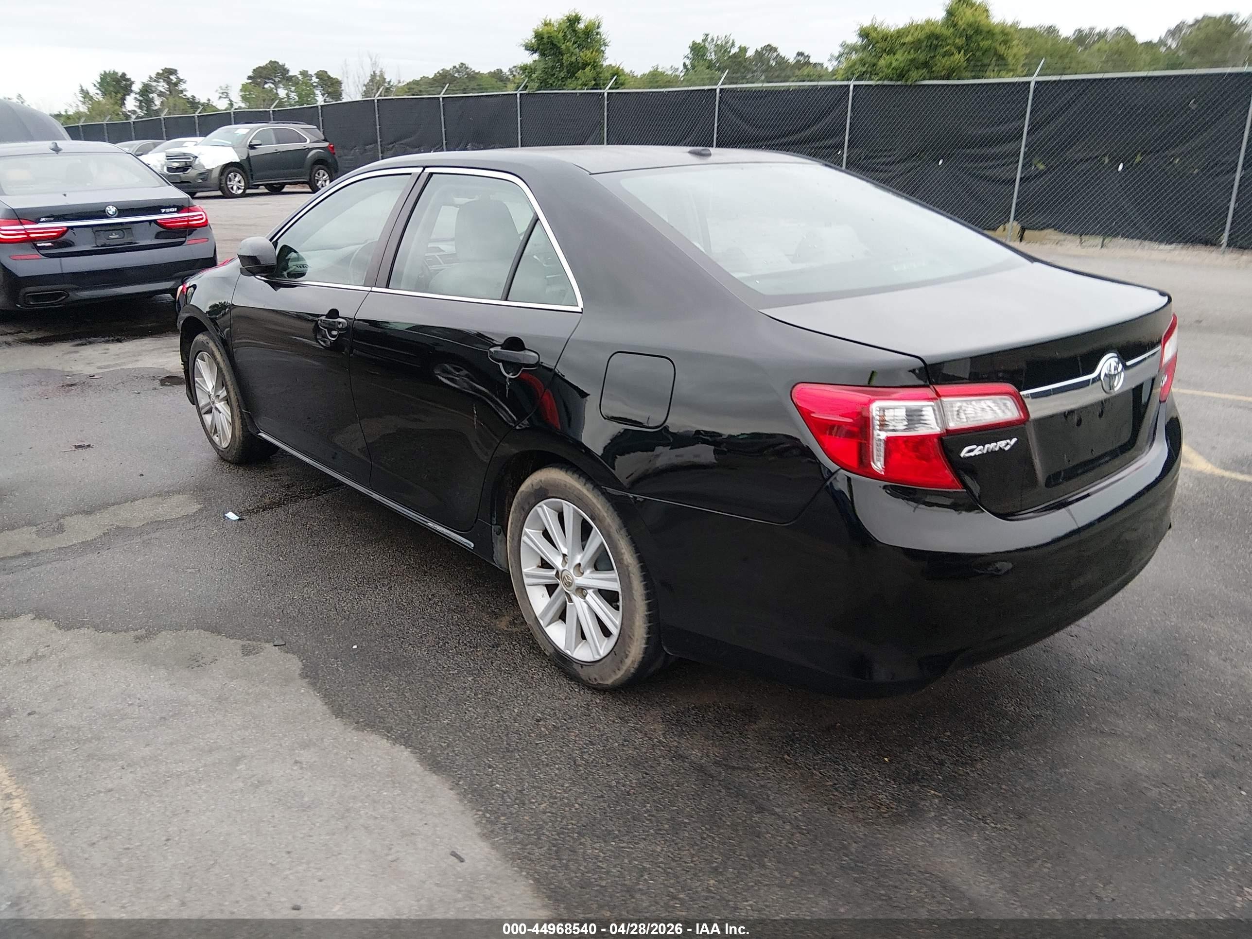 2014 Toyota Camry Xle Black vin: 4T4BF1FK9ER374548