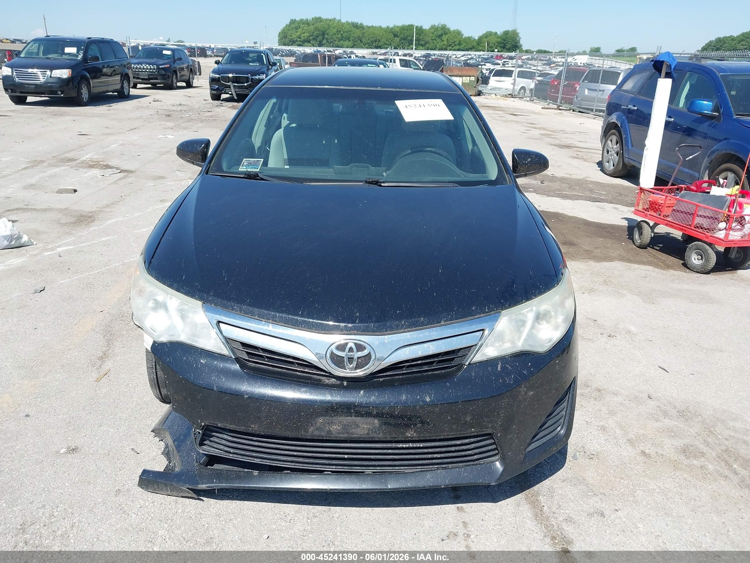 2014 Toyota Camry Le Black vin: 4T4BF1FK9ER377238