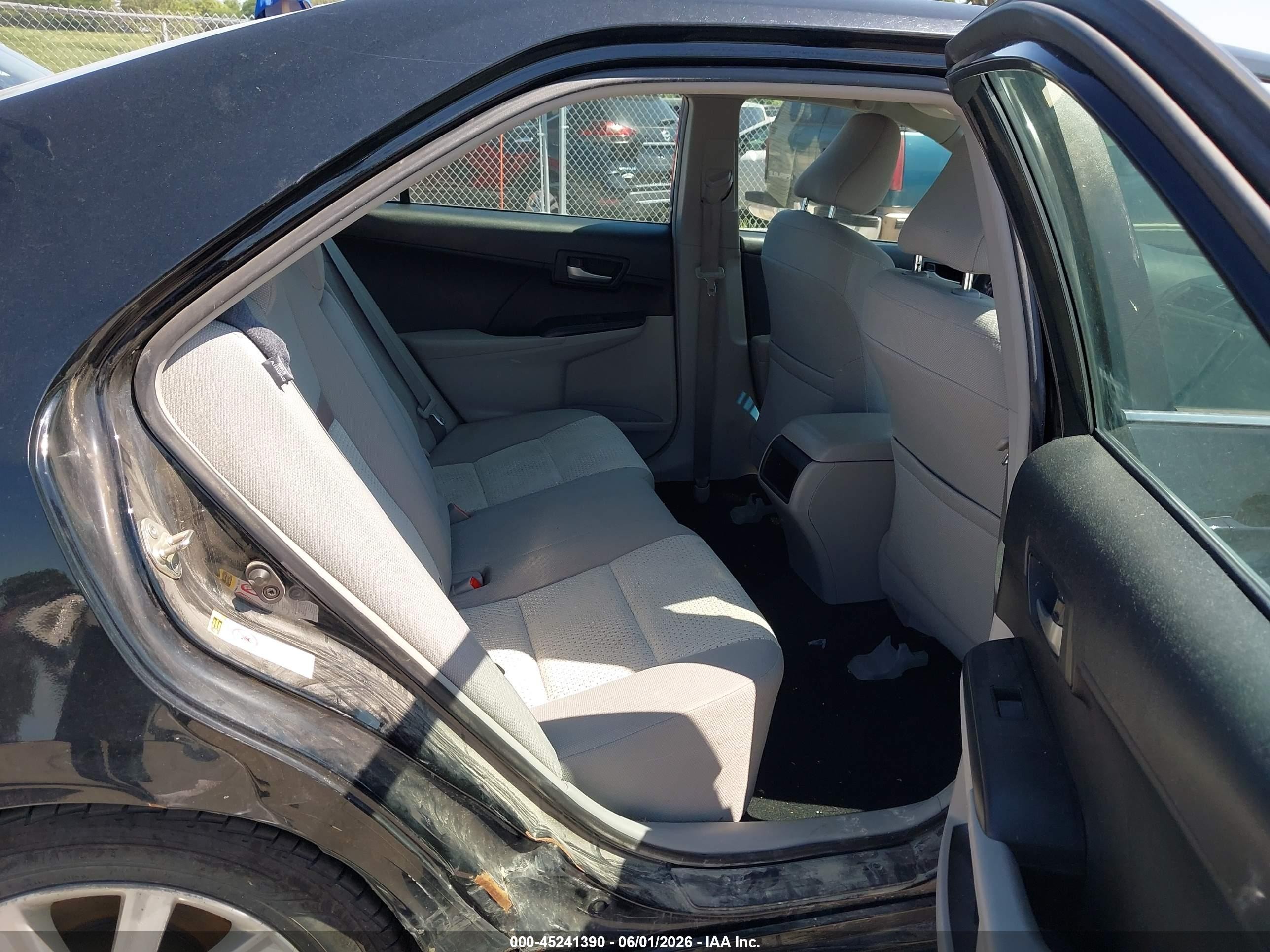 2014 Toyota Camry Le Black vin: 4T4BF1FK9ER377238