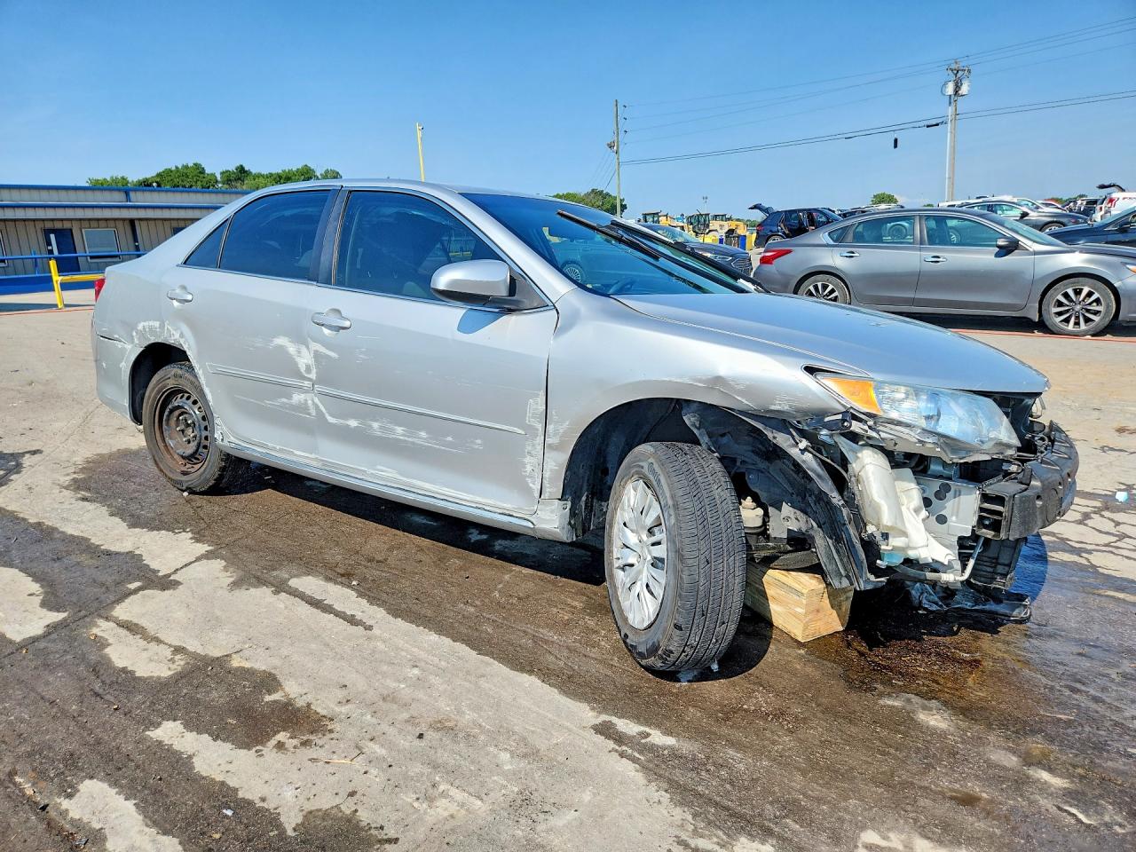 2014 Toyota Camry Le Silver vin: 4T4BF1FK9ER381757