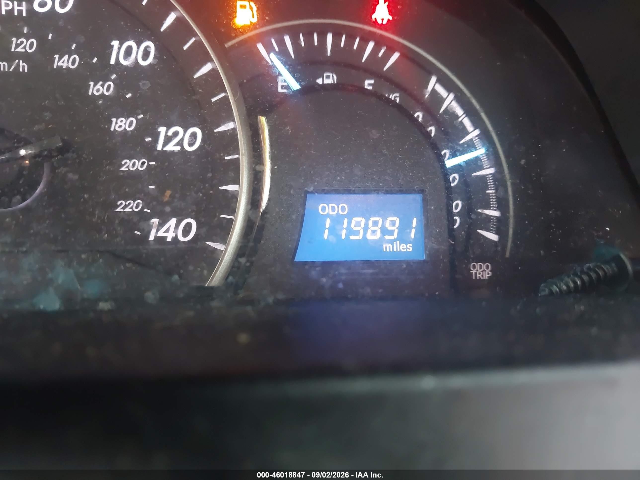 2014 Toyota Camry Le Серый vin: 4T4BF1FK9ER388093