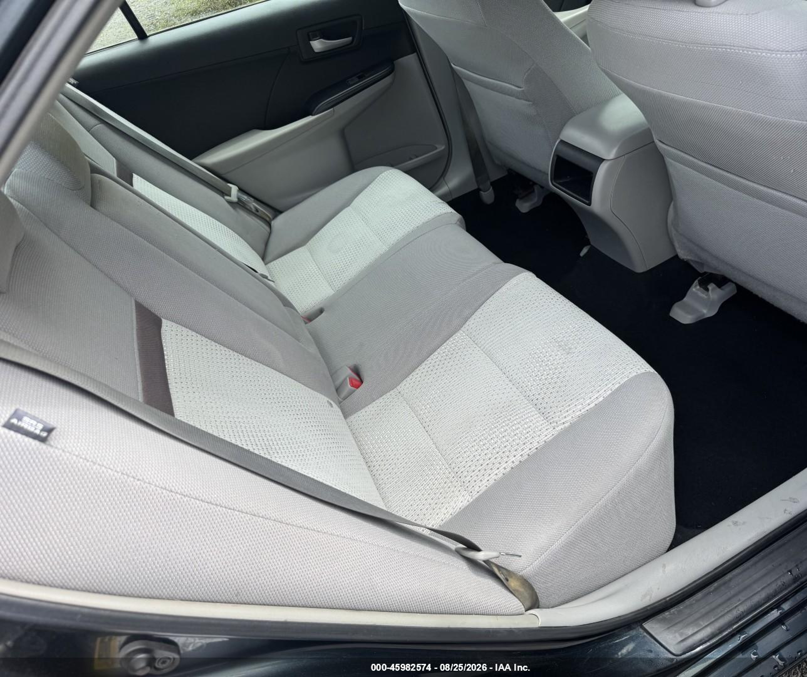 2014 Toyota Camry Le Синий vin: 4T4BF1FK9ER401098