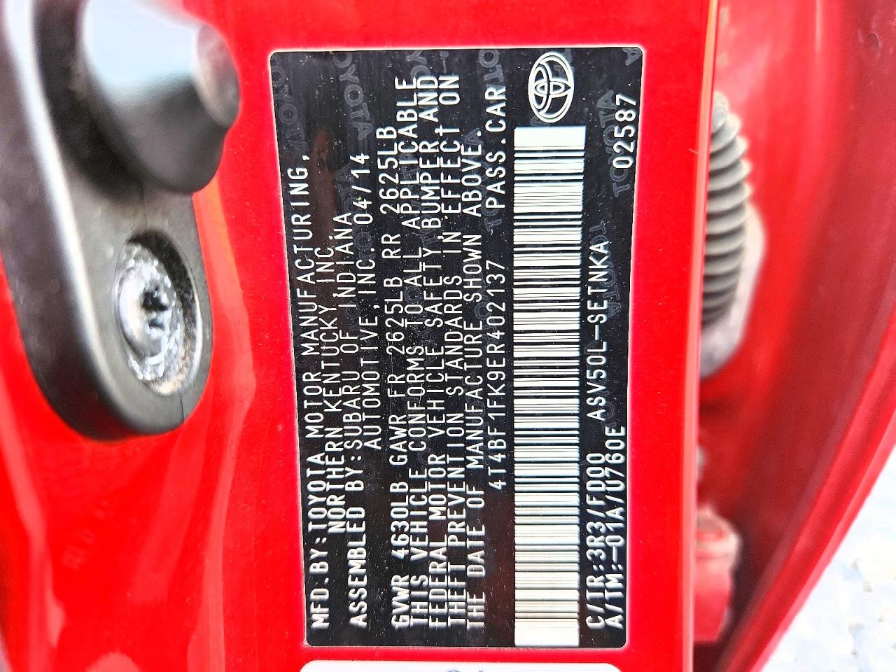 2014 Toyota Camry Le Красный vin: 4T4BF1FK9ER402137