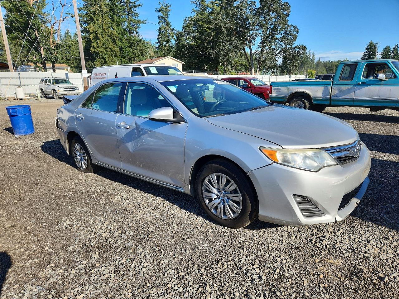 2014 Toyota Camry Le Silver vin: 4T4BF1FK9ER405944