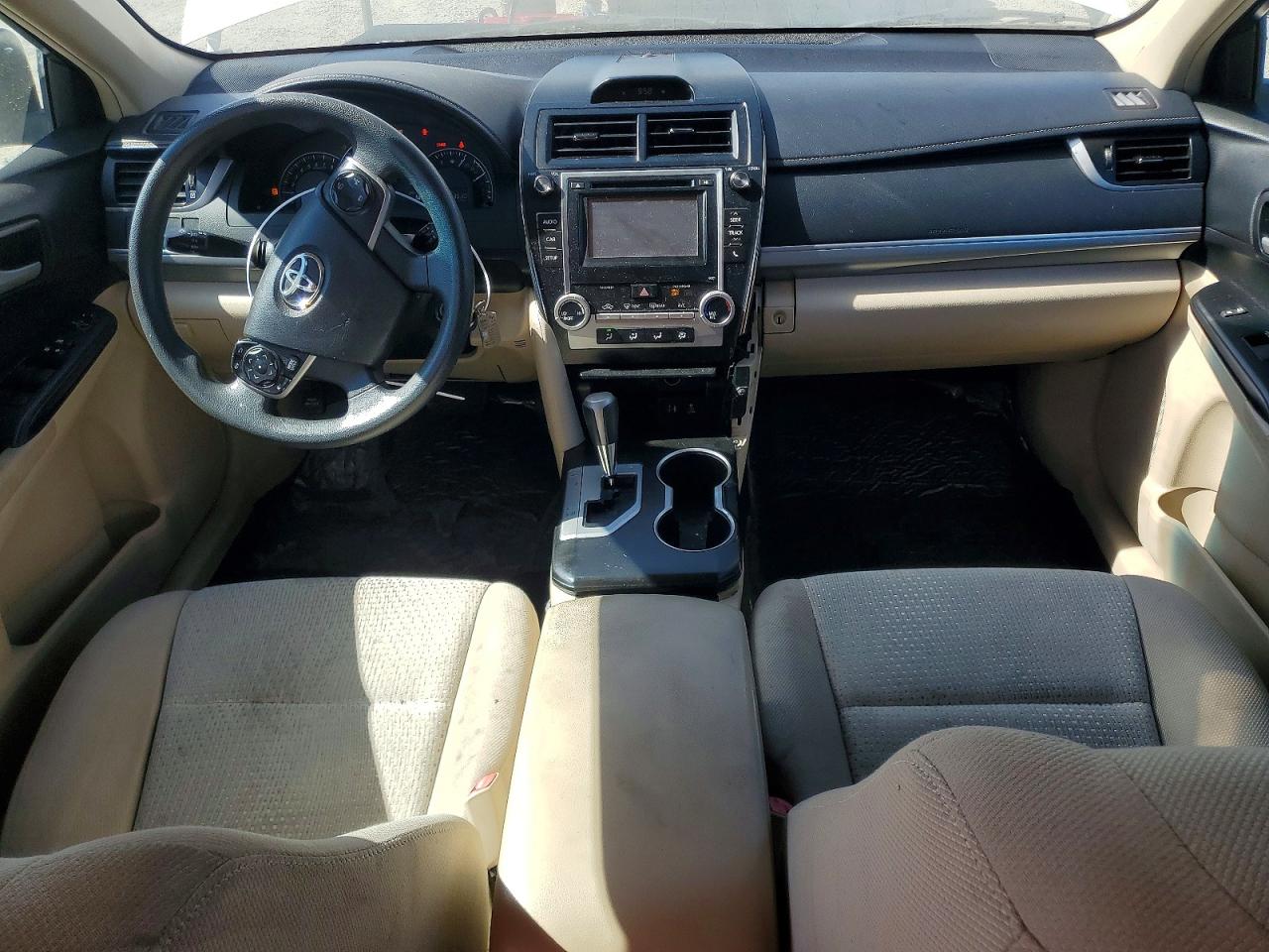2014 Toyota Camry Le White vin: 4T4BF1FK9ER422887