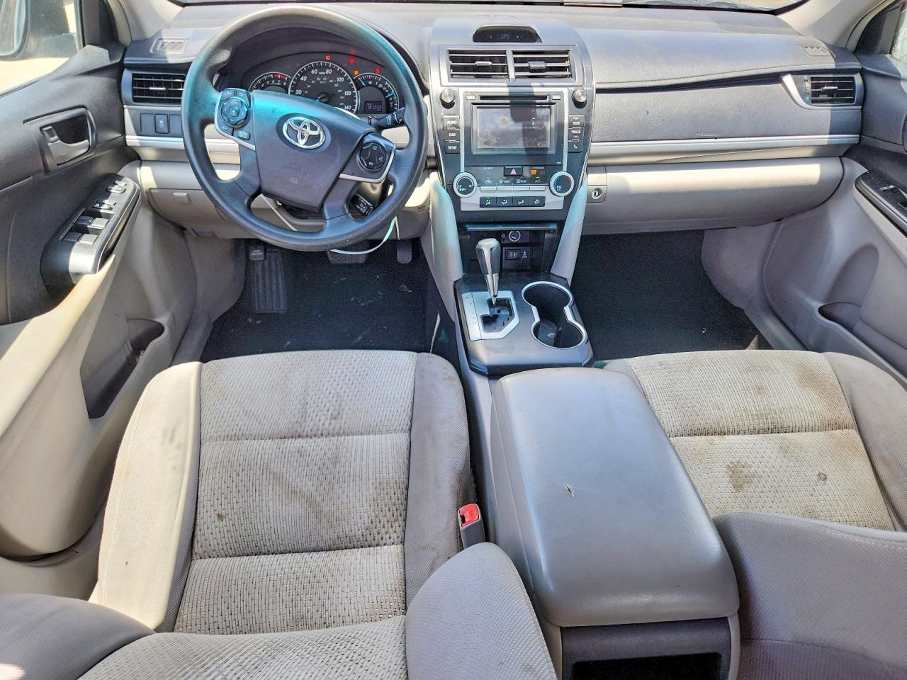 2014 Toyota Camry Le Gray vin: 4T4BF1FK9ER428625