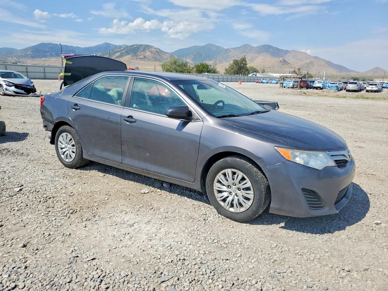 2014 Toyota Camry L Угольный vin: 4T4BF1FK9ER431394
