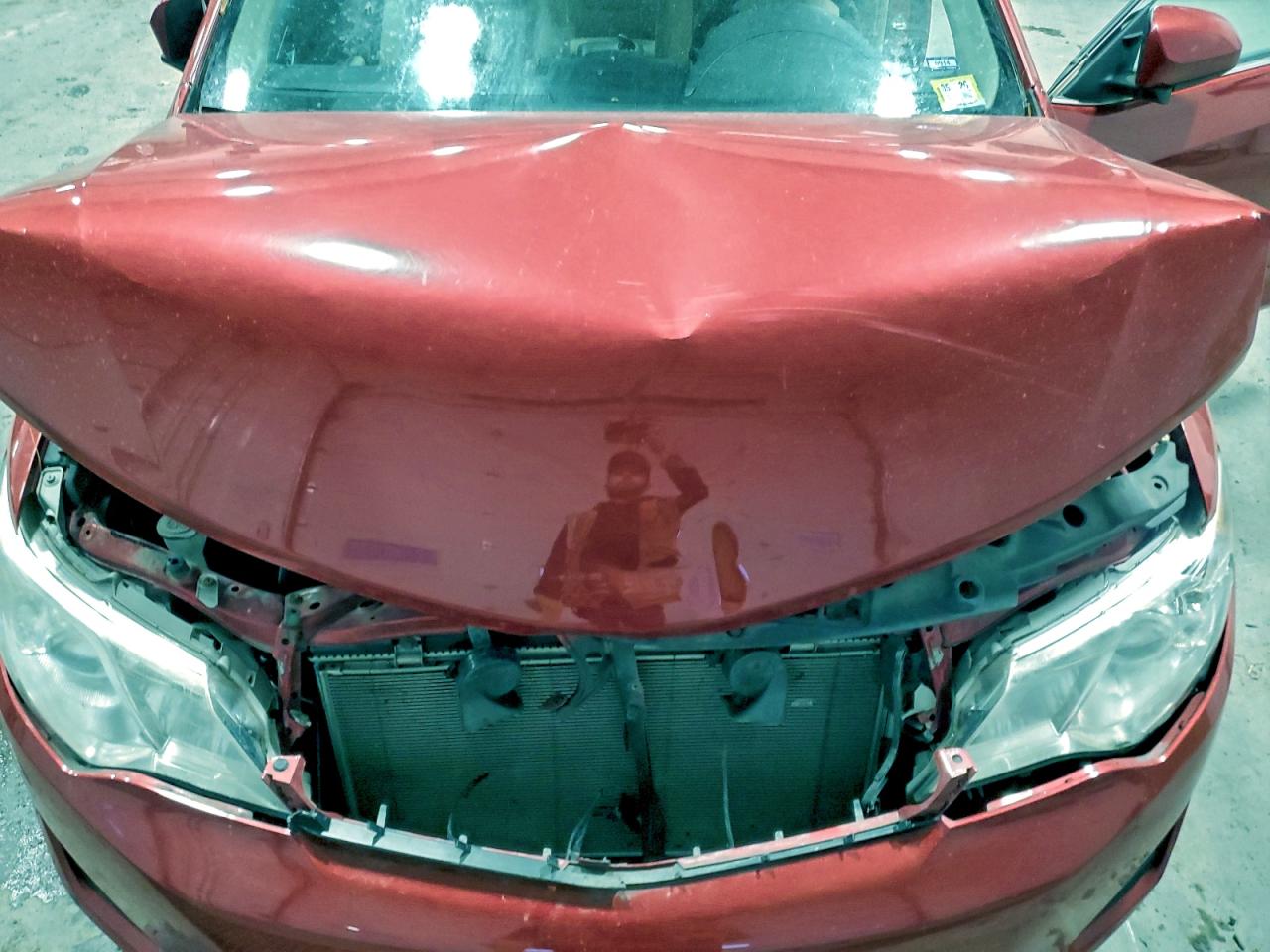2014 Toyota Camry L Red vin: 4T4BF1FK9ER436885