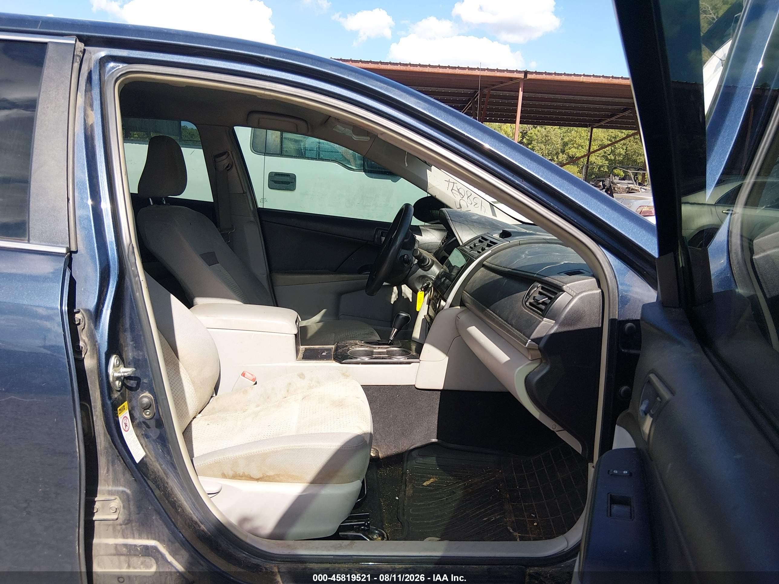 2014 Toyota Camry Le Black vin: 4T4BF1FK9ER438071