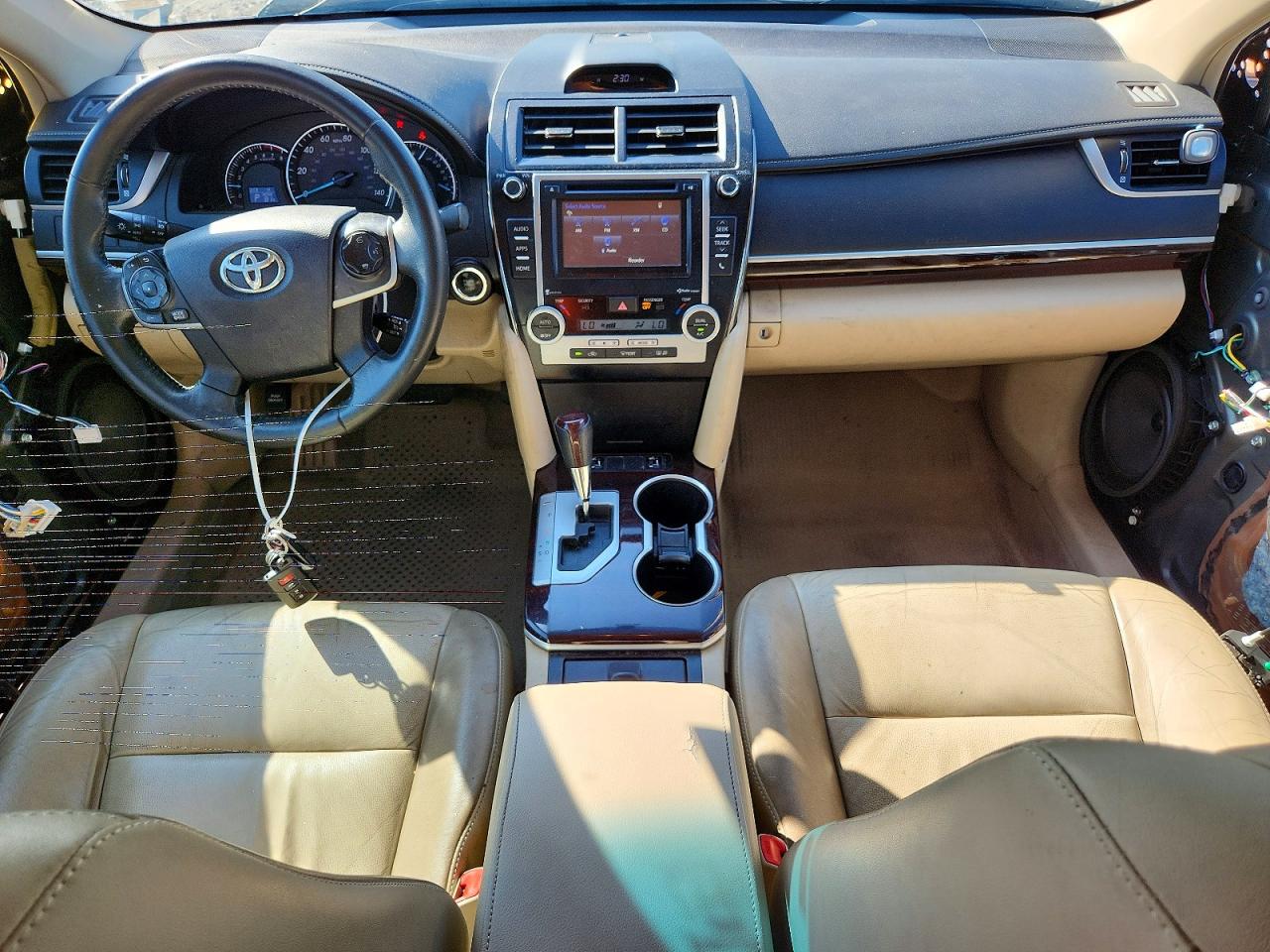 2014 Toyota Camry Xle Gray vin: 4T4BF1FK9ER442122