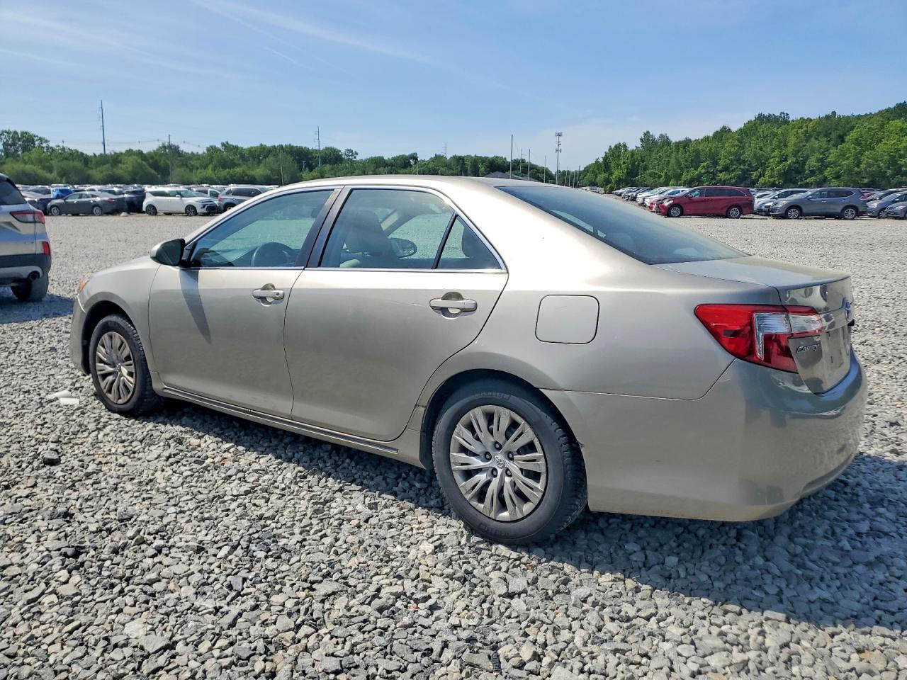 2014 Toyota Camry Le Желто-коричневый vin: 4T4BF1FK9ER442198