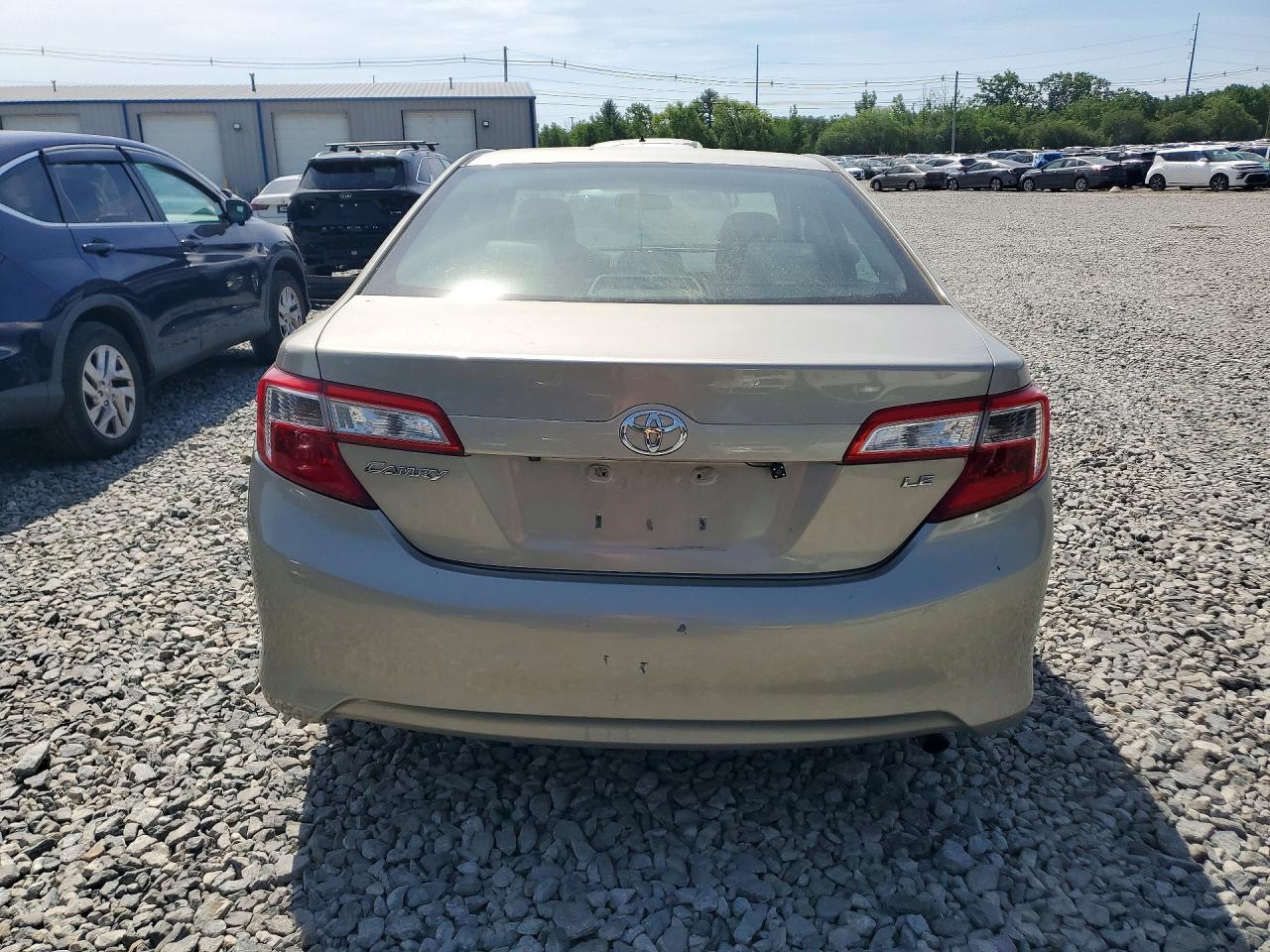 2014 Toyota Camry Le Желто-коричневый vin: 4T4BF1FK9ER442198