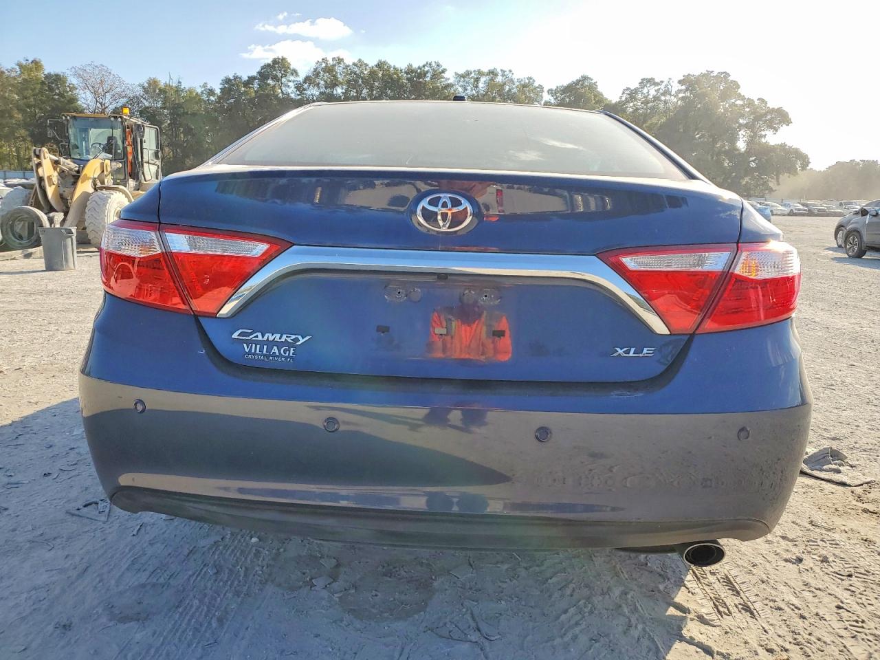 2015 Toyota Camry Le Blue vin: 4T4BF1FK9FR483559