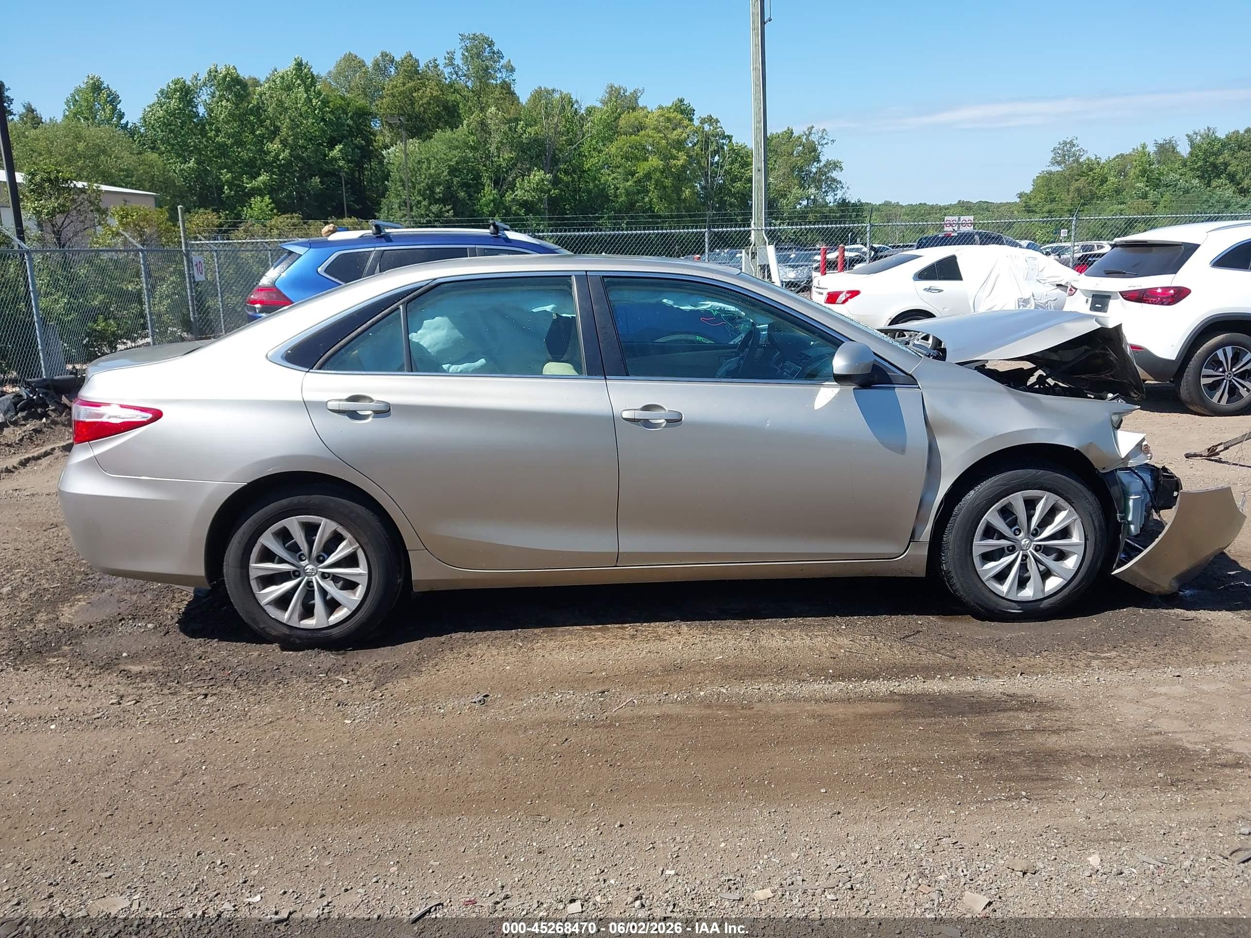 2015 Toyota Camry Le Beige vin: 4T4BF1FK9FR486896