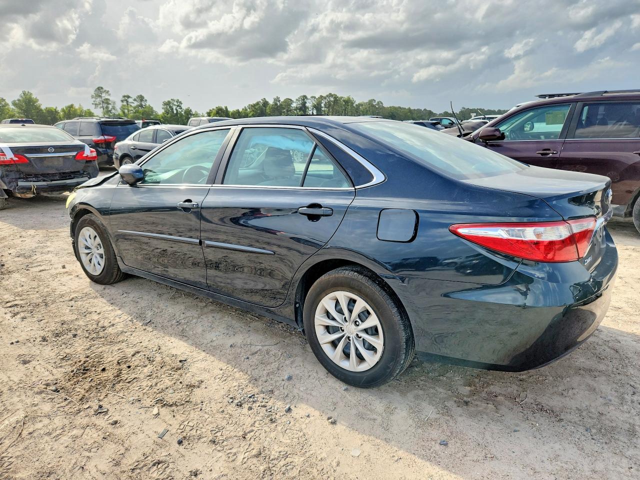2015 Toyota Camry Le Gray vin: 4T4BF1FK9FR489734