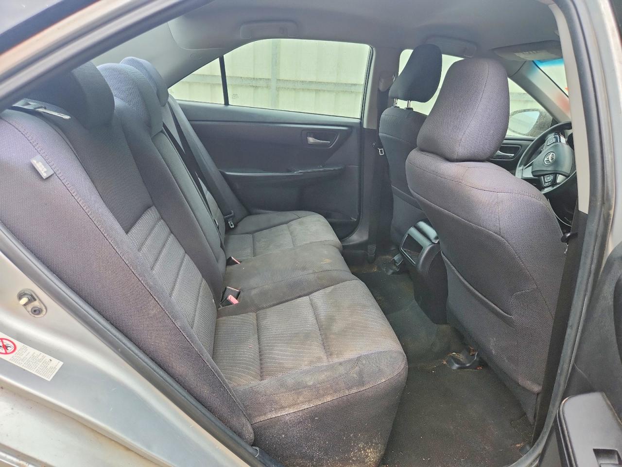 2015 Toyota Camry Le Silver vin: 4T4BF1FK9FR507035