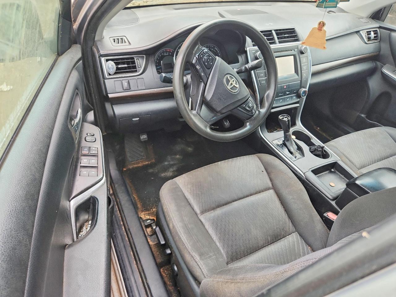 2015 Toyota Camry Le Silver vin: 4T4BF1FK9FR507035
