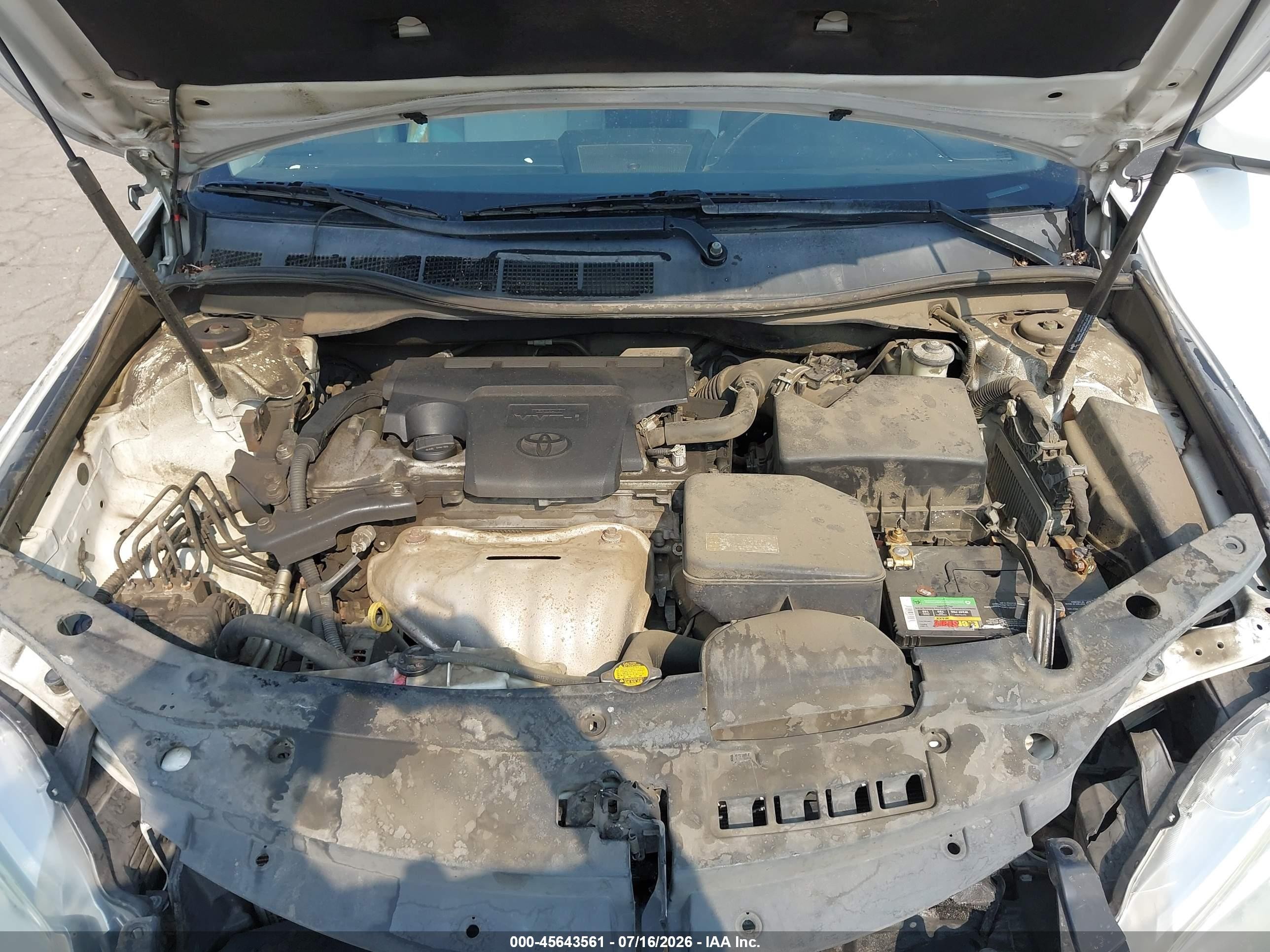 2015 Toyota Camry Le White vin: 4T4BF1FK9FR508251