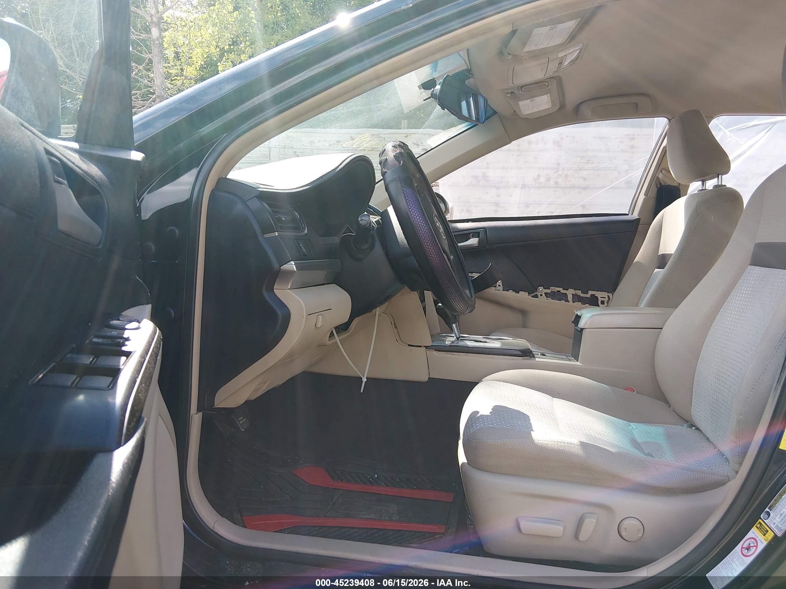 2012 Toyota Camry Le Черный vin: 4T4BF1FKXCR166062