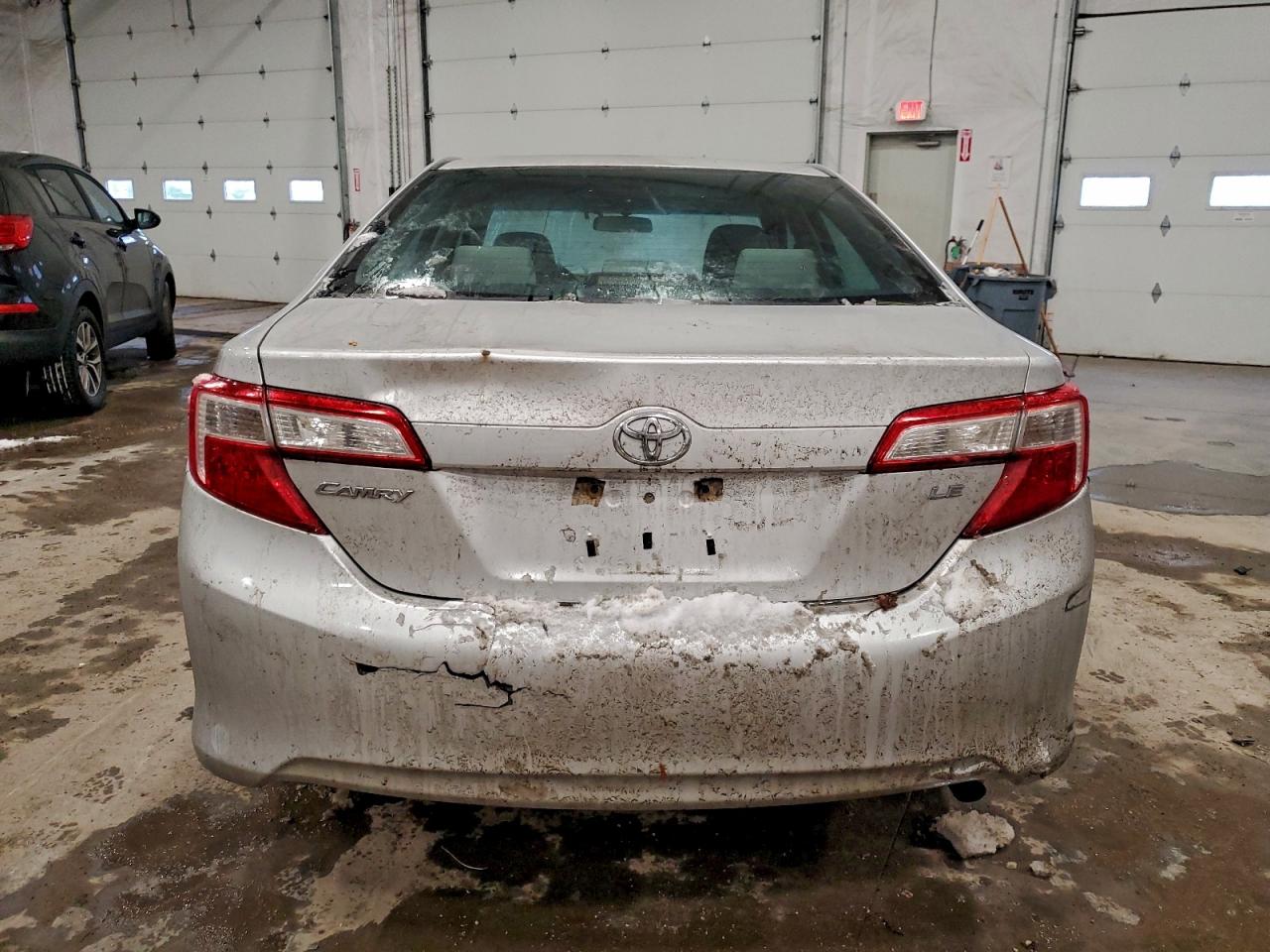 2012 Toyota Camry Silver vin: 4T4BF1FKXCR170919