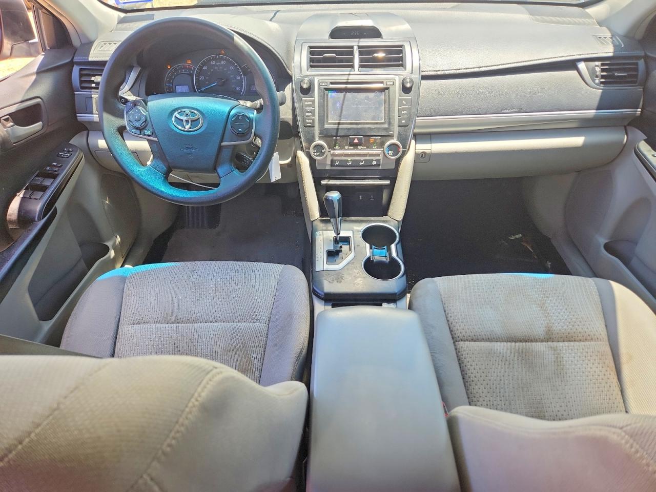 2012 Toyota Camry Le Silver vin: 4T4BF1FKXCR175862