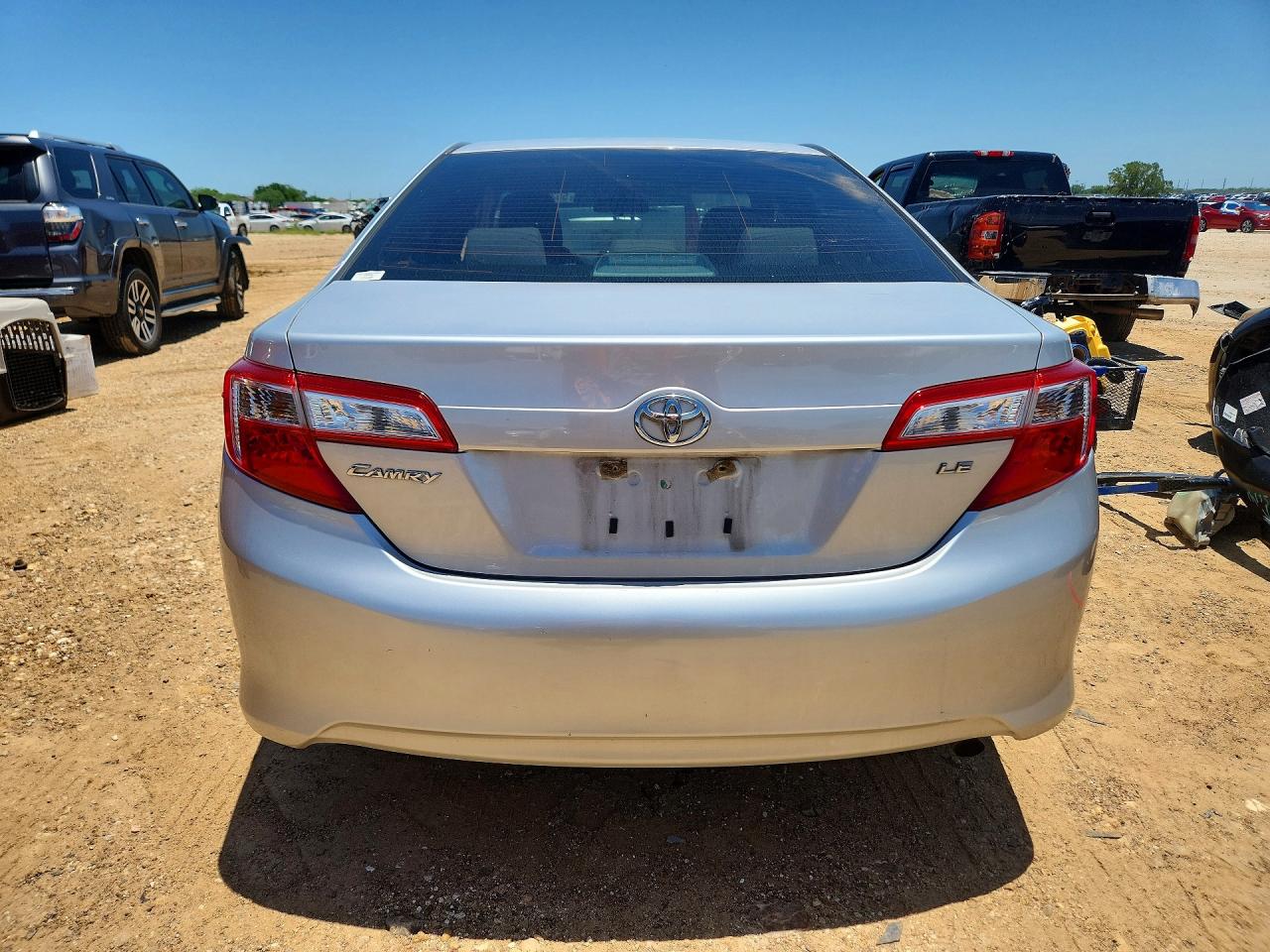 2012 Toyota Camry Le Silver vin: 4T4BF1FKXCR175862