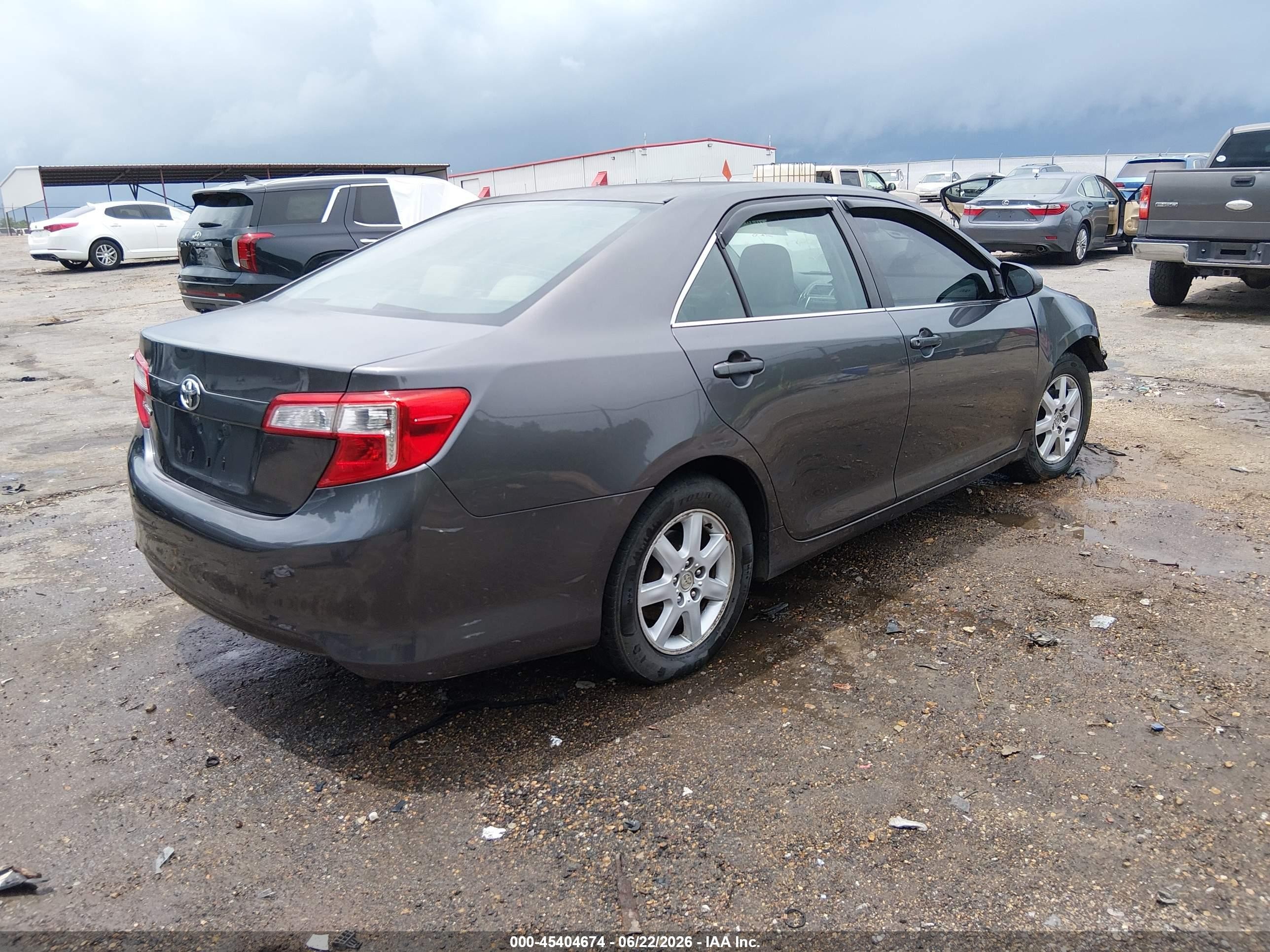2012 Toyota Camry L Gray vin: 4T4BF1FKXCR181452