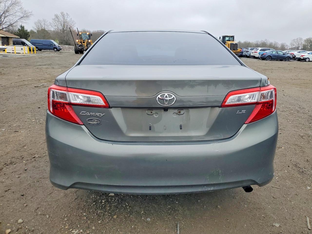 2012 Toyota Camry Le Green vin: 4T4BF1FKXCR183315