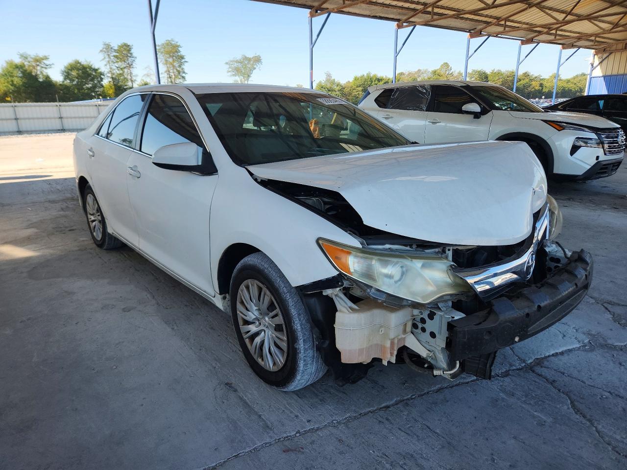 2012 Toyota Camry Le White vin: 4T4BF1FKXCR211758