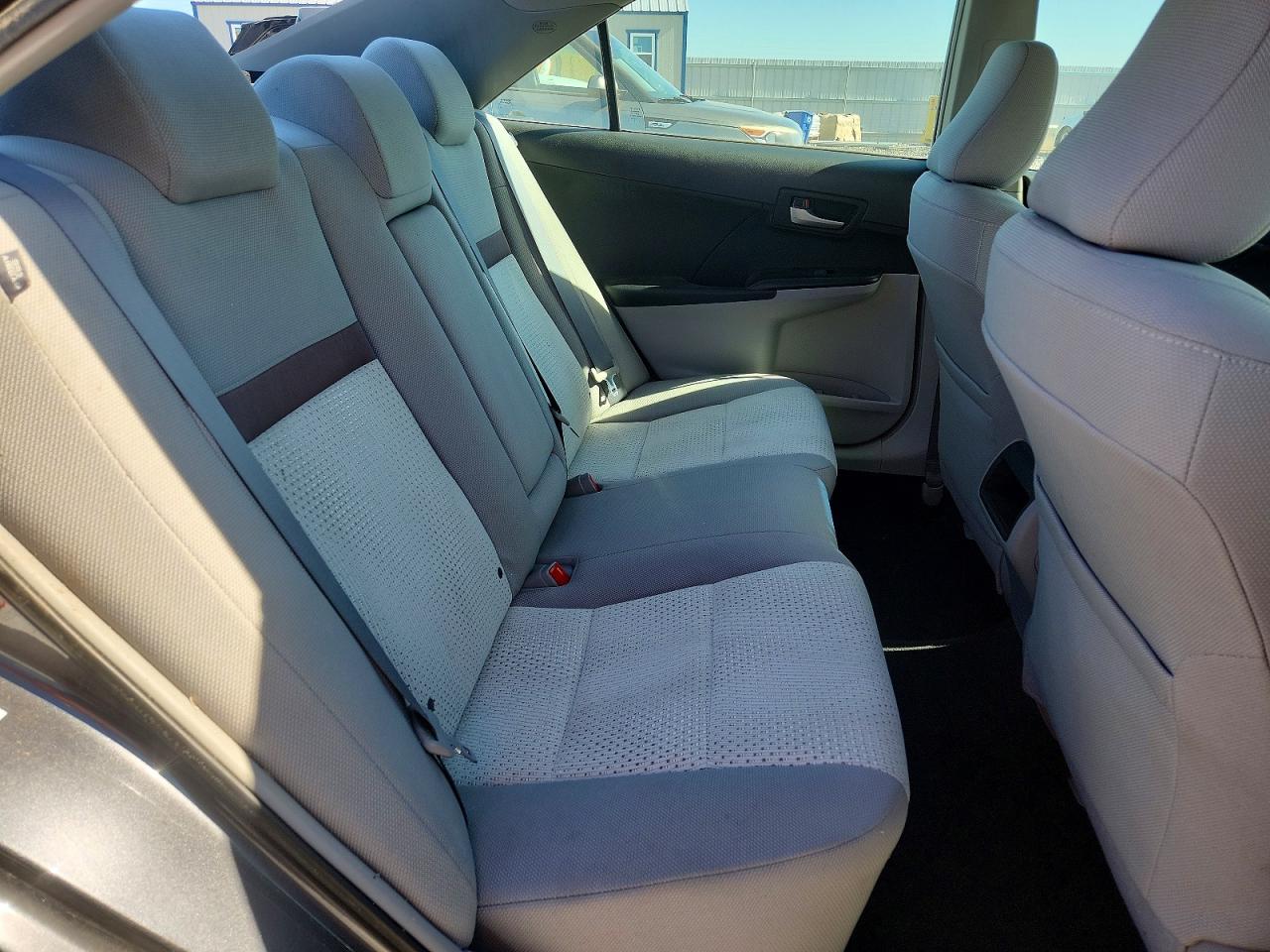 2012 Toyota Camry Le Gray vin: 4T4BF1FKXCR255596