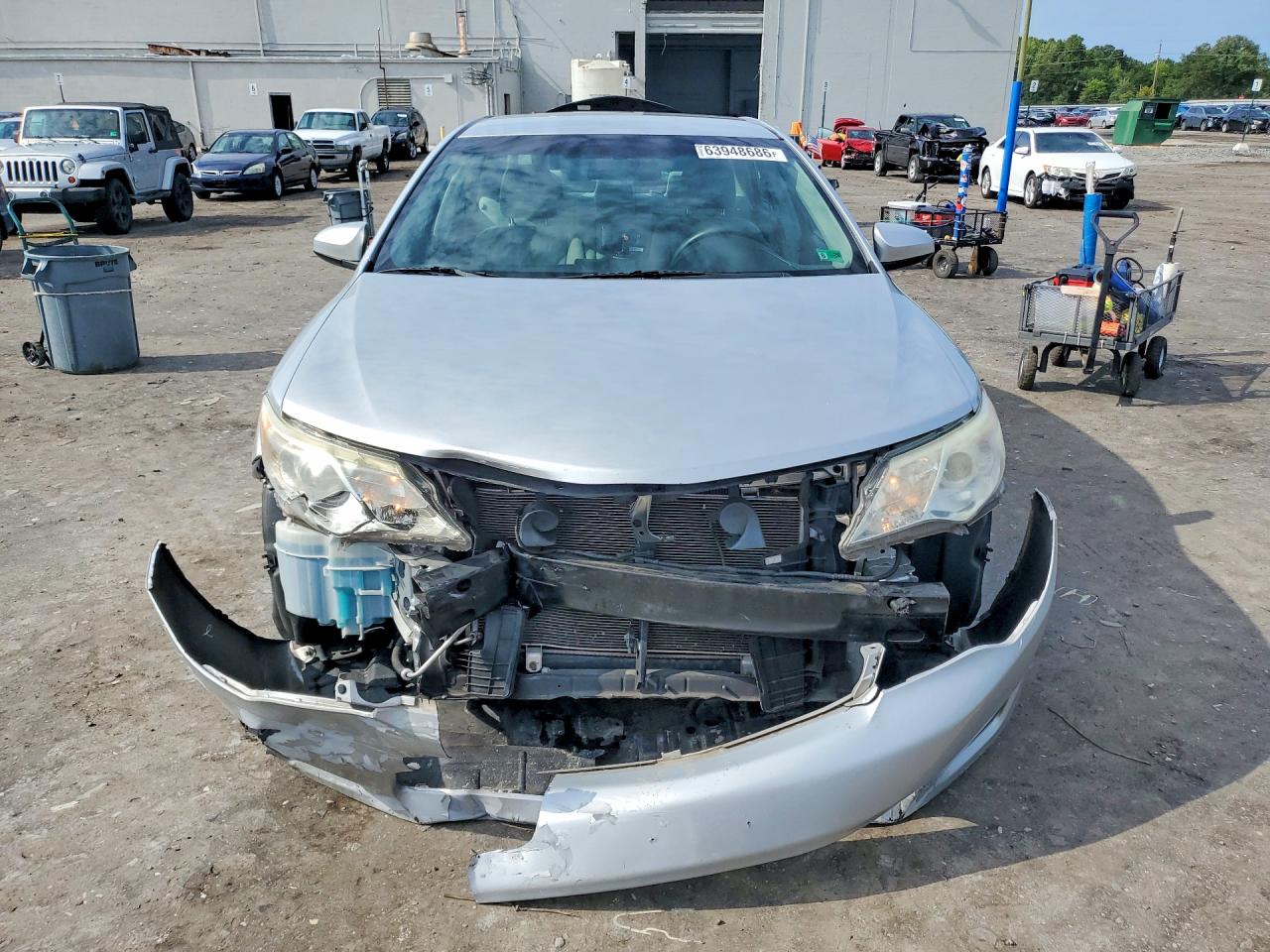 2012 Toyota Camry Le Серебряный vin: 4T4BF1FKXCR255713