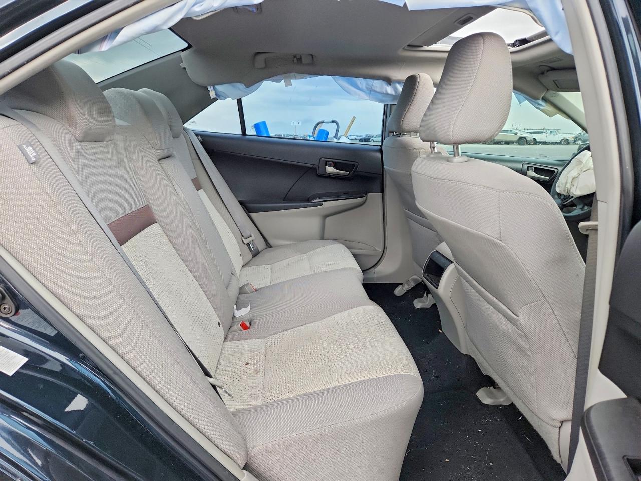 2012 Toyota Camry Le Blue vin: 4T4BF1FKXCR258112