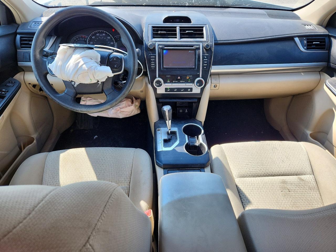 2013 Toyota Camry Le White vin: 4T4BF1FKXDR281438
