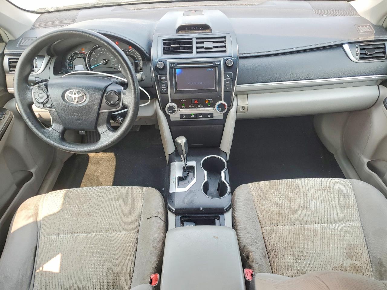 2013 Toyota Camry Le White vin: 4T4BF1FKXDR284713