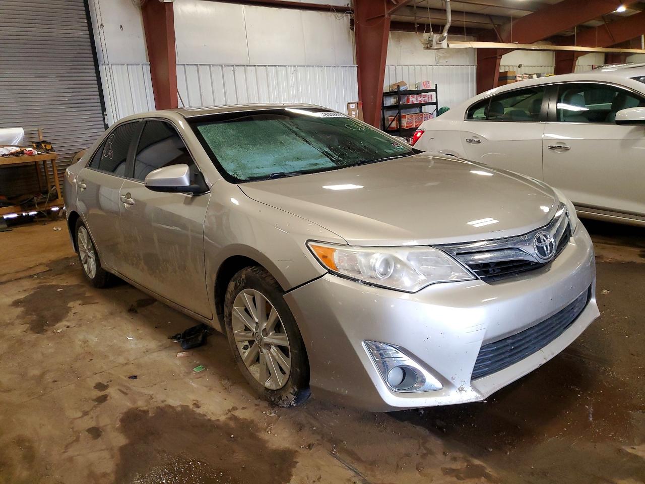 2013 Toyota Camry Xle Желто-коричневый vin: 4T4BF1FKXDR295291