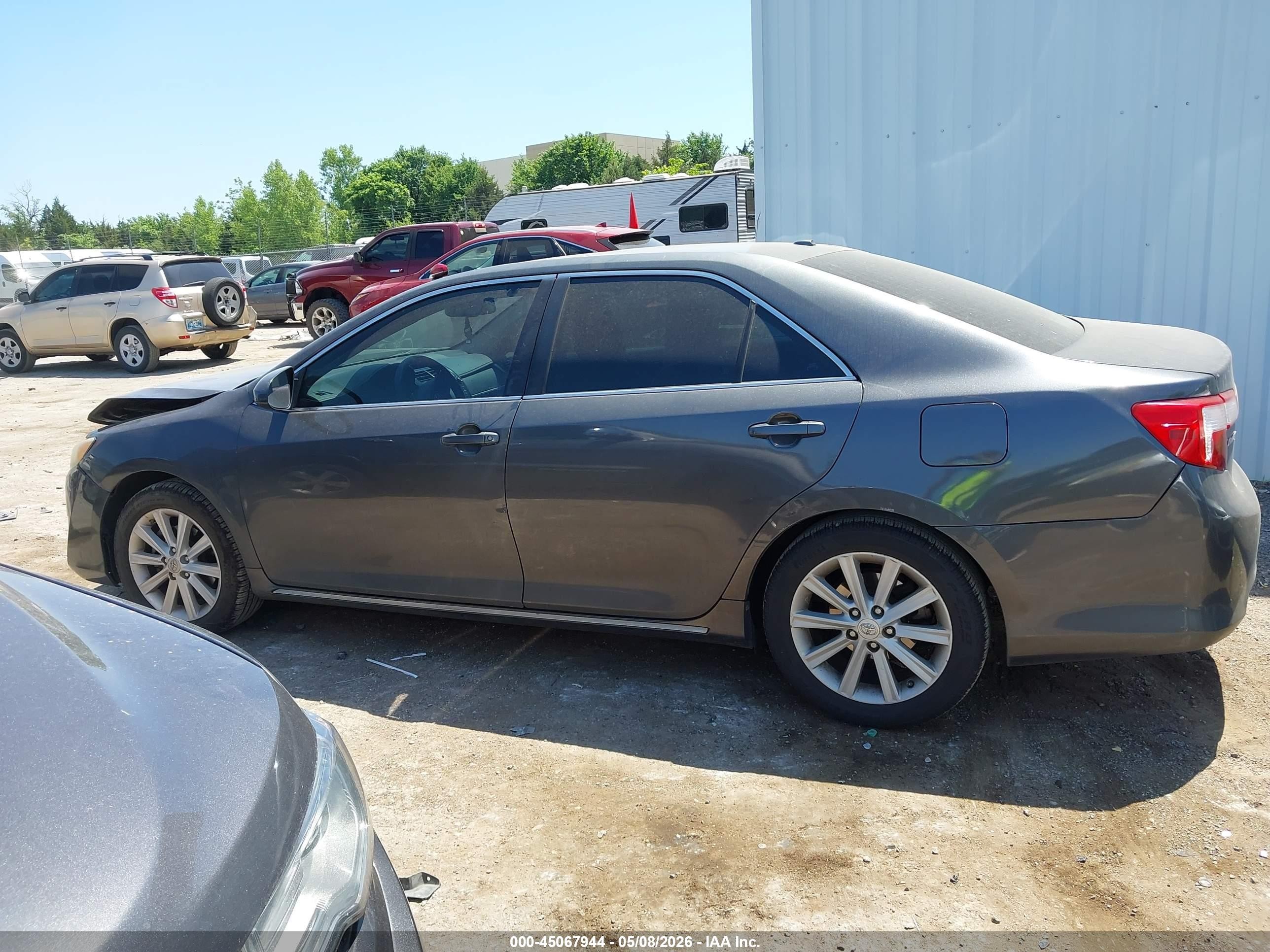 2013 Toyota Camry Xle Gray vin: 4T4BF1FKXDR296537
